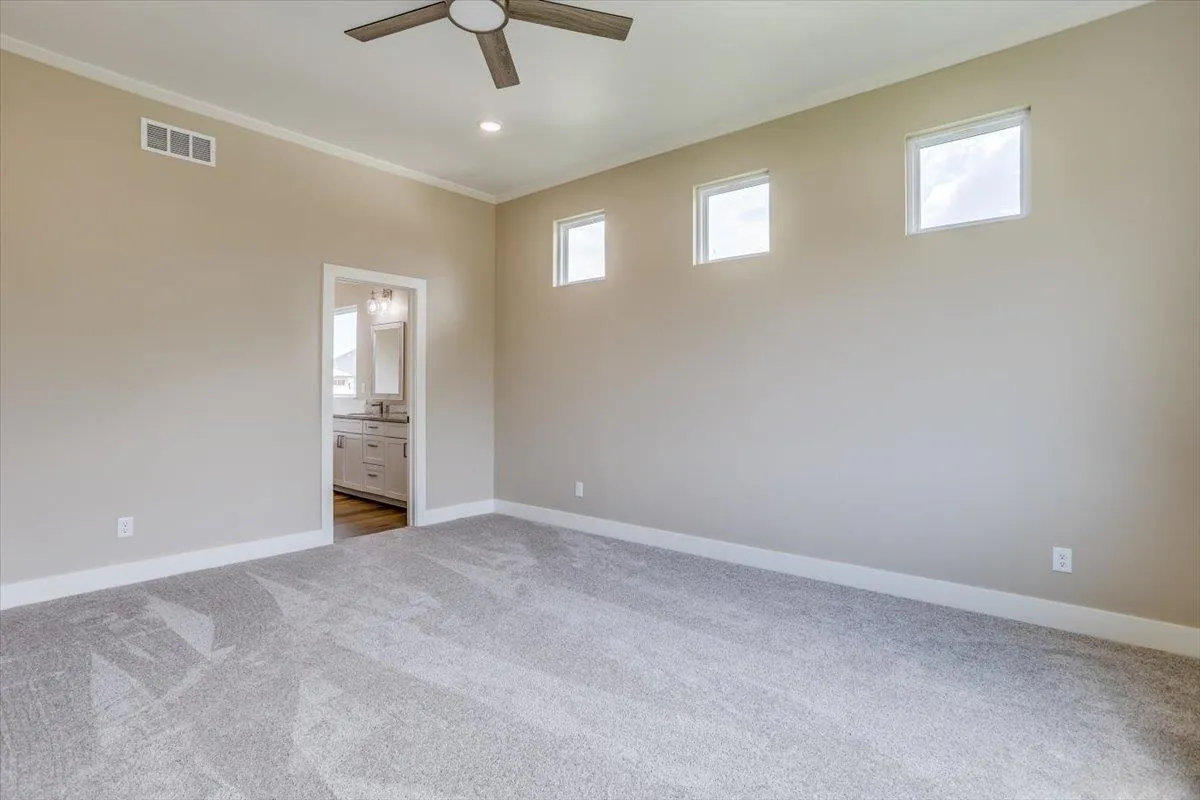 Derby, Kansas 67037, United States, 5 Bedrooms Bedrooms, ,4 BathroomsBathrooms,Residential,Active,62246