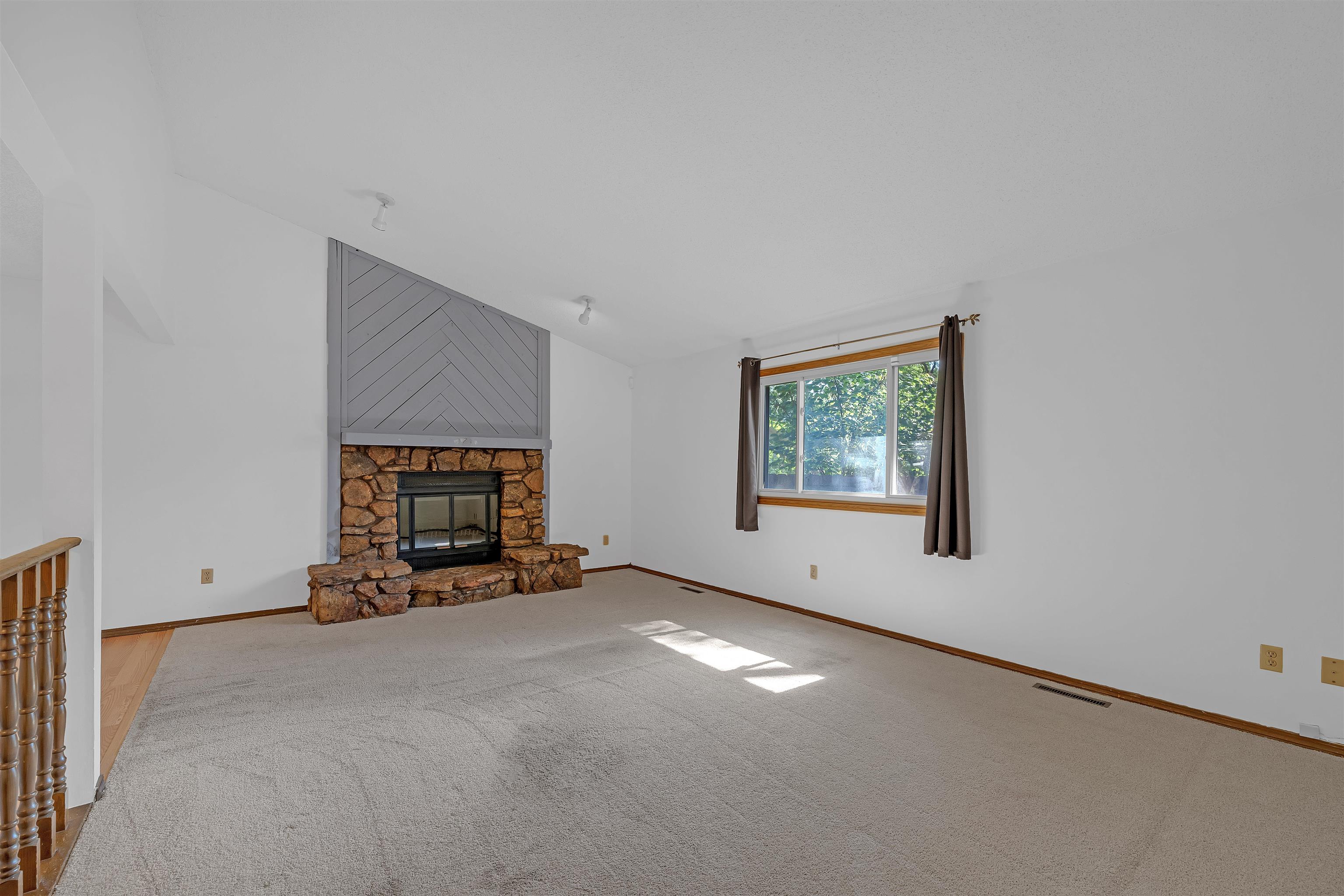 529 N Covington Ct, Wichita, Kansas image 4