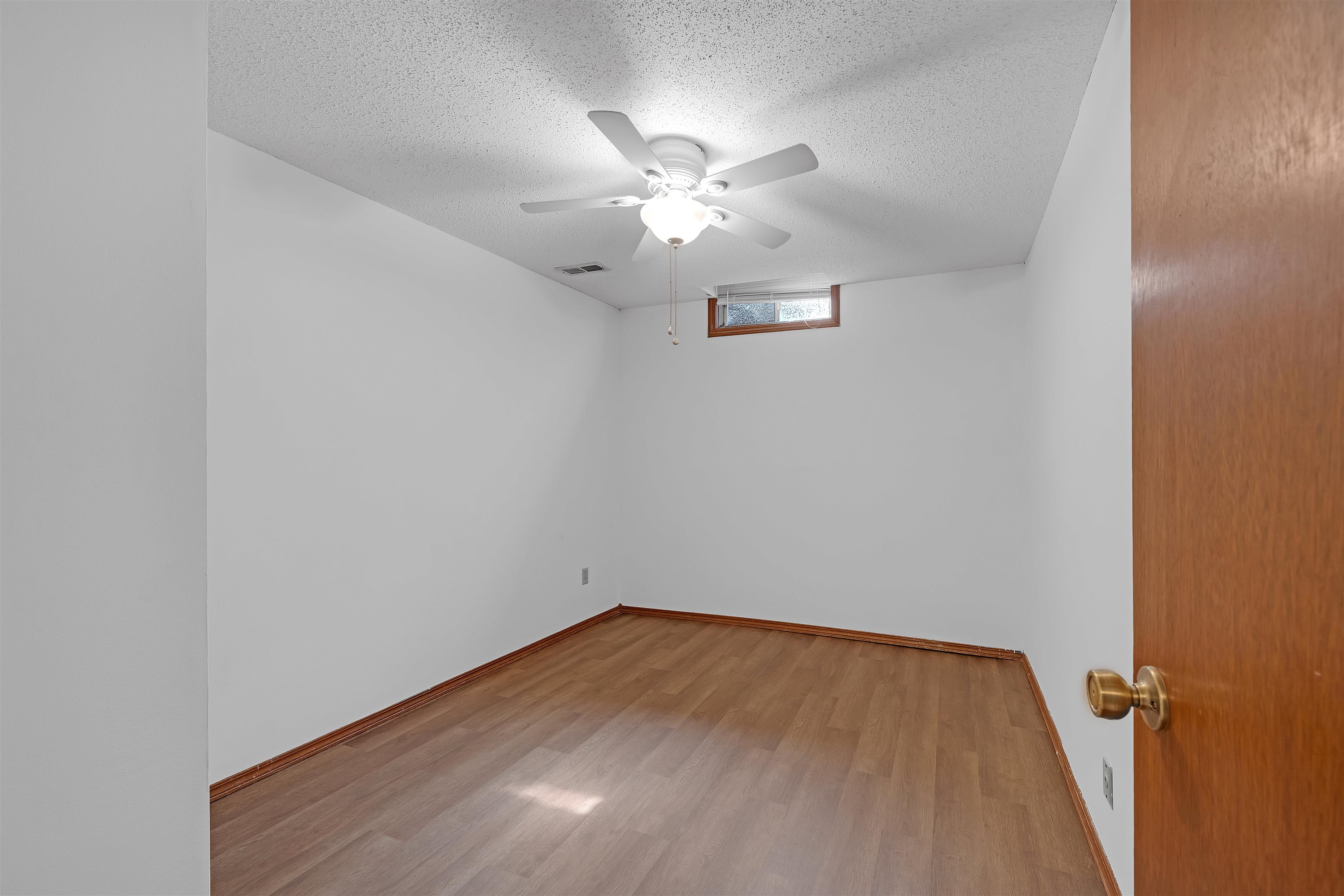 529 N Covington Ct, Wichita, Kansas image 24