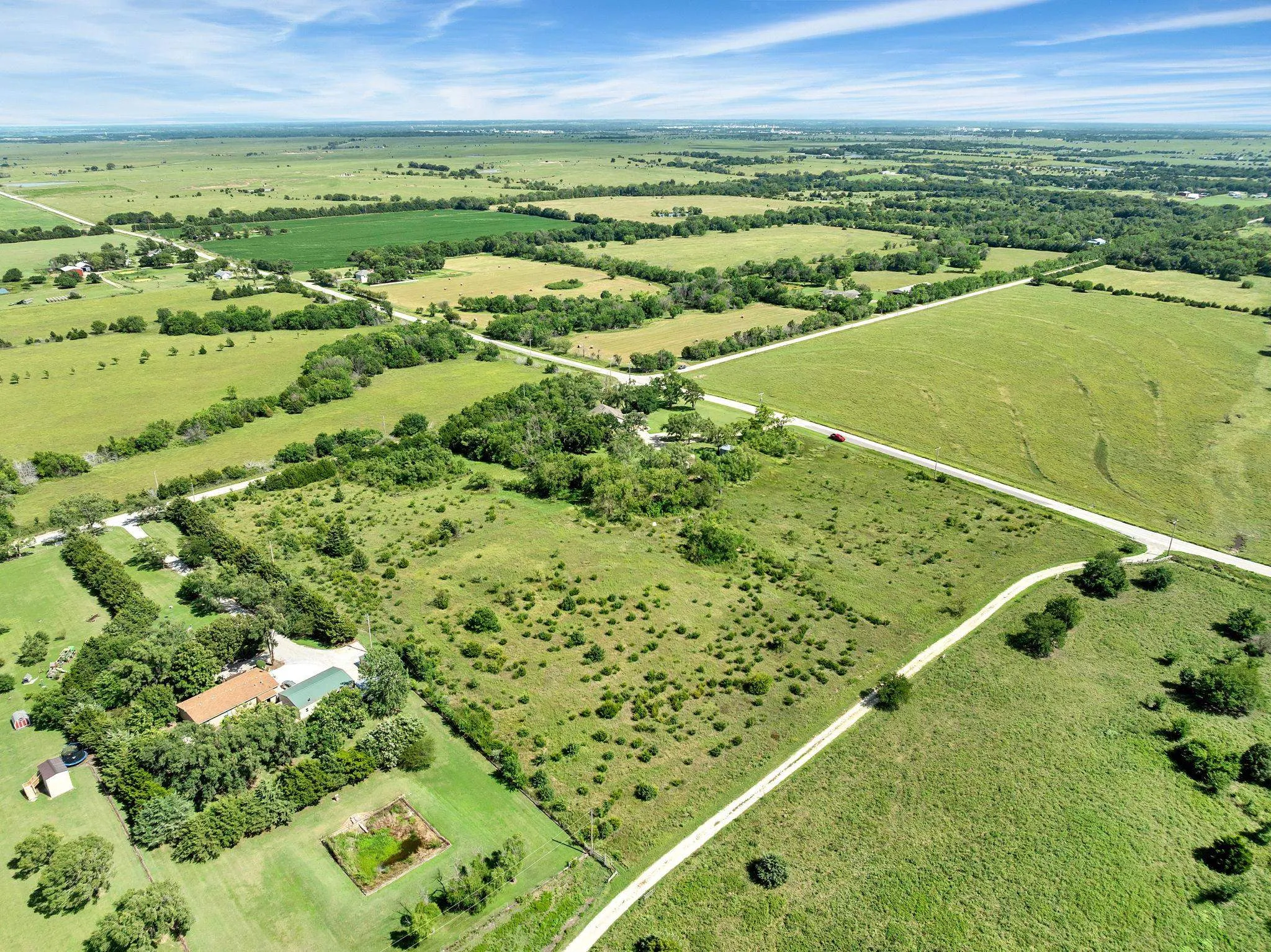 Towanda, Kansas 67144, United States, 6 Bedrooms Bedrooms, ,4 BathroomsBathrooms,Residential,Active,181914