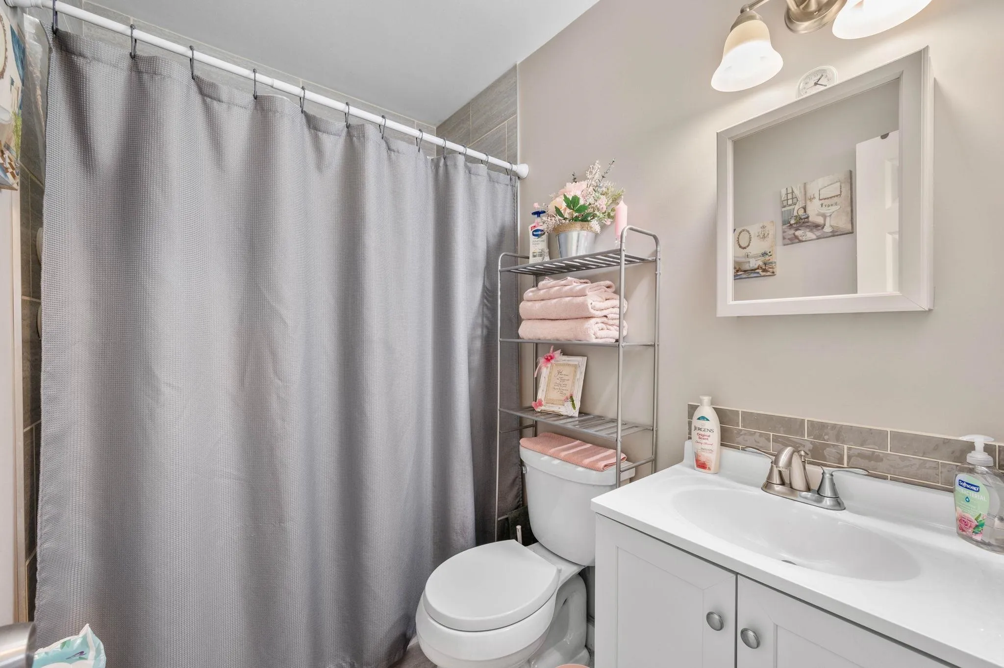 Wichita, Kansas 67213, United States, 3 Bedrooms Bedrooms, ,1 BathroomBathrooms,Residential,Active,96794