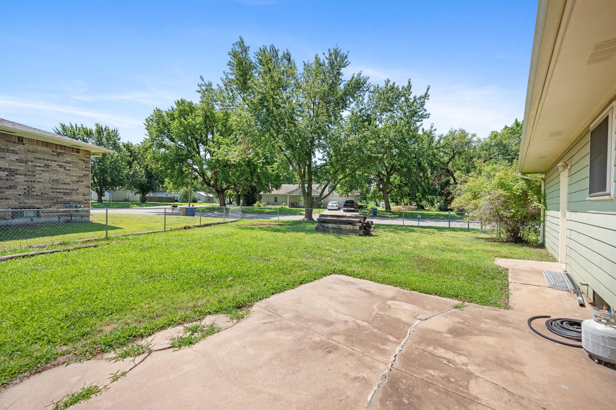 201 Janet Ave, Clearwater, Kansas image 32