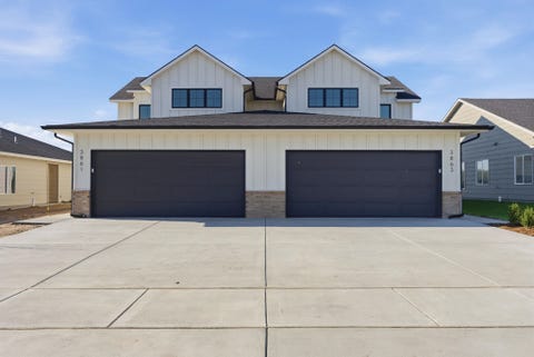 Multifamily For Sale - 3507 & 3509 W Longleaf Circle<br/> Sedgwick County, Wichita, KS 67205