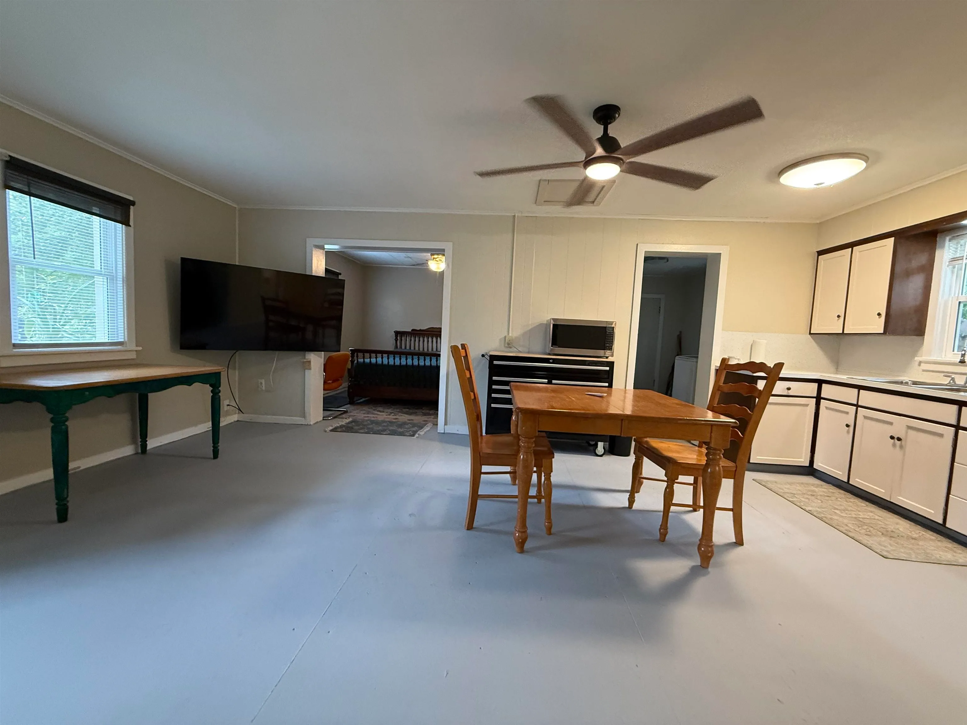 Winfield, Kansas 67156, United States, 1 Bedroom Bedrooms, ,1 BathroomBathrooms,Residential,Active,224709