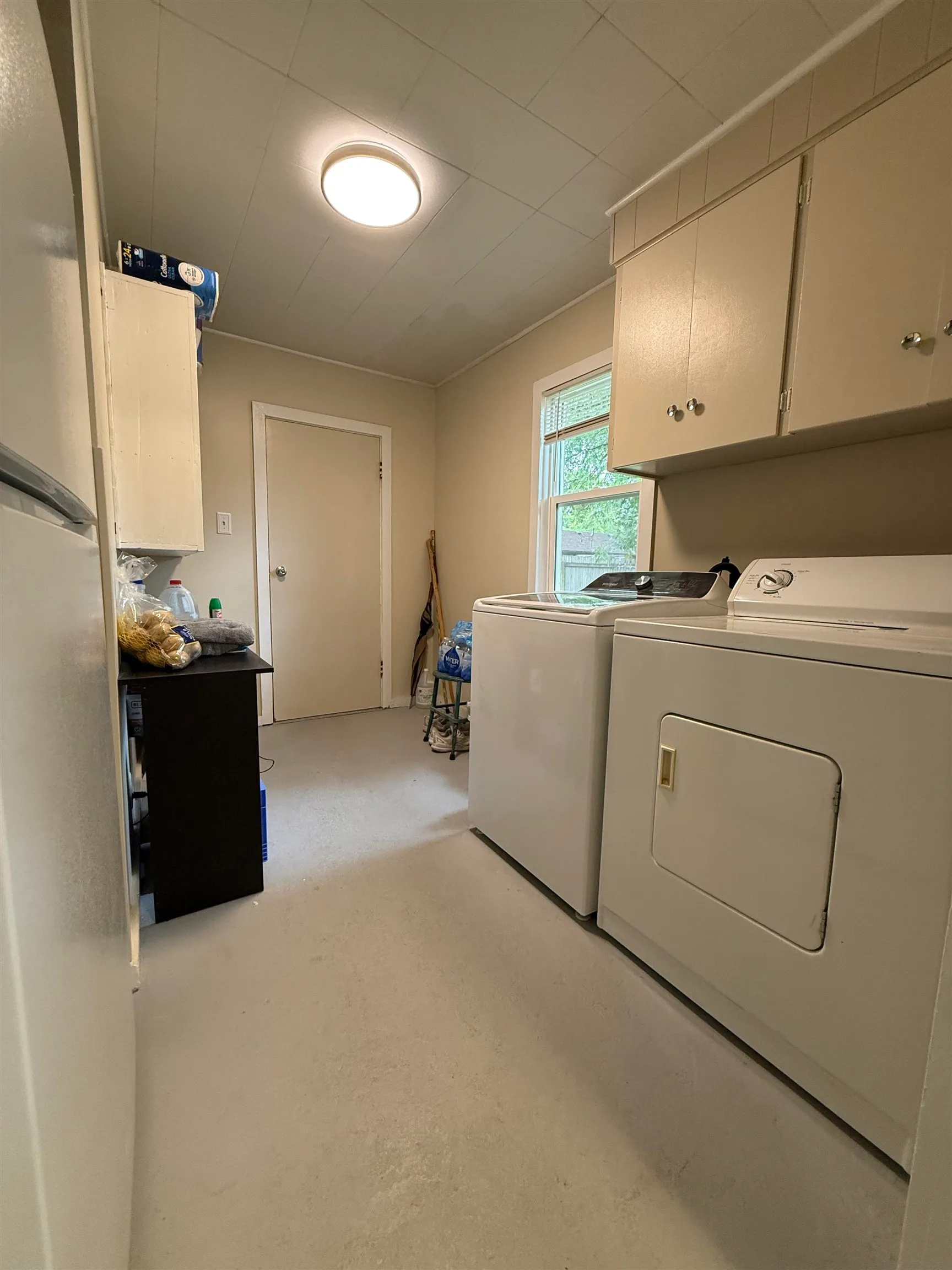 Winfield, Kansas 67156, United States, 1 Bedroom Bedrooms, ,1 BathroomBathrooms,Residential,Active,224709