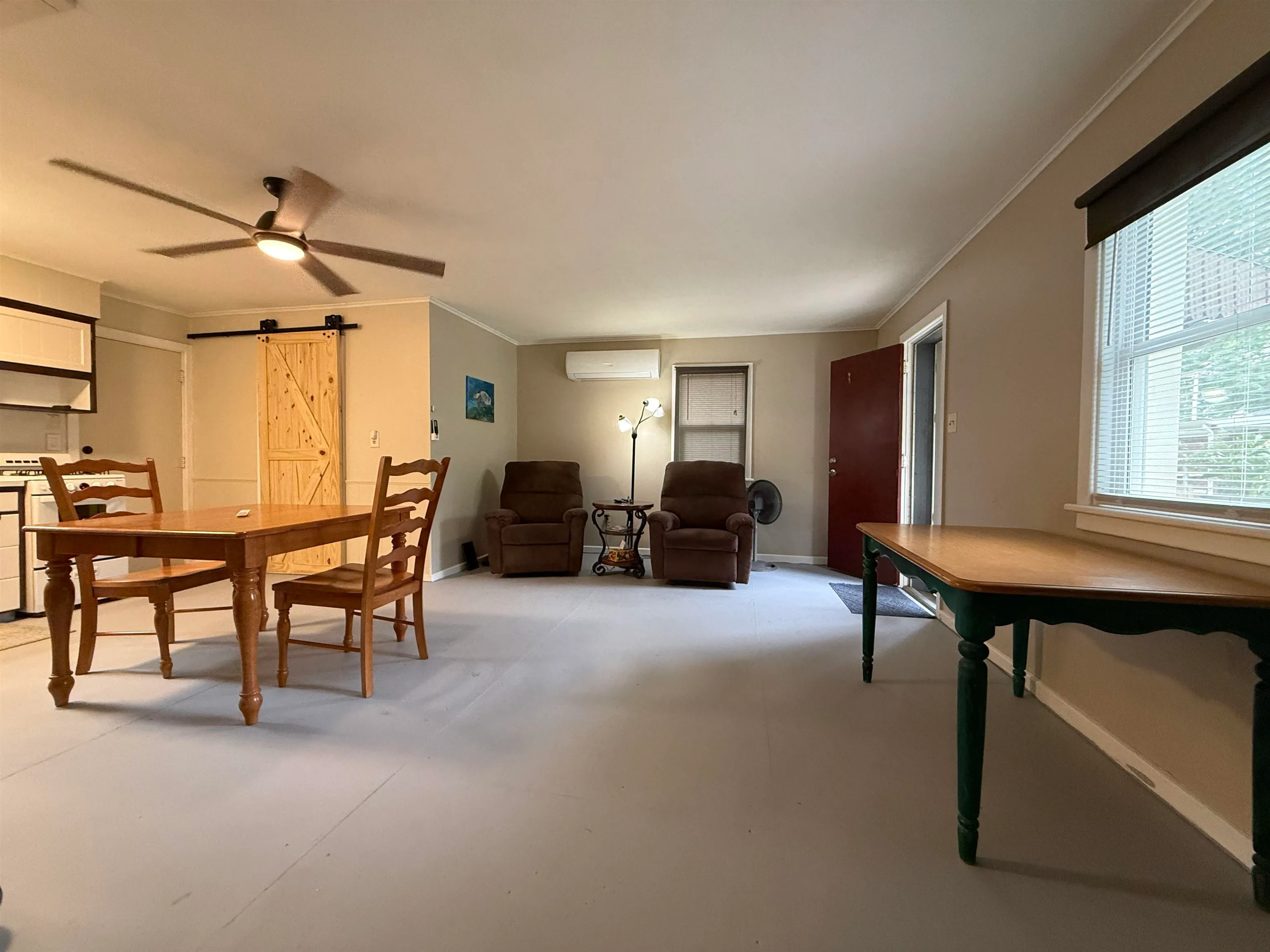 Winfield, Kansas 67156, United States, 1 Bedroom Bedrooms, ,1 BathroomBathrooms,Residential,Active,224709