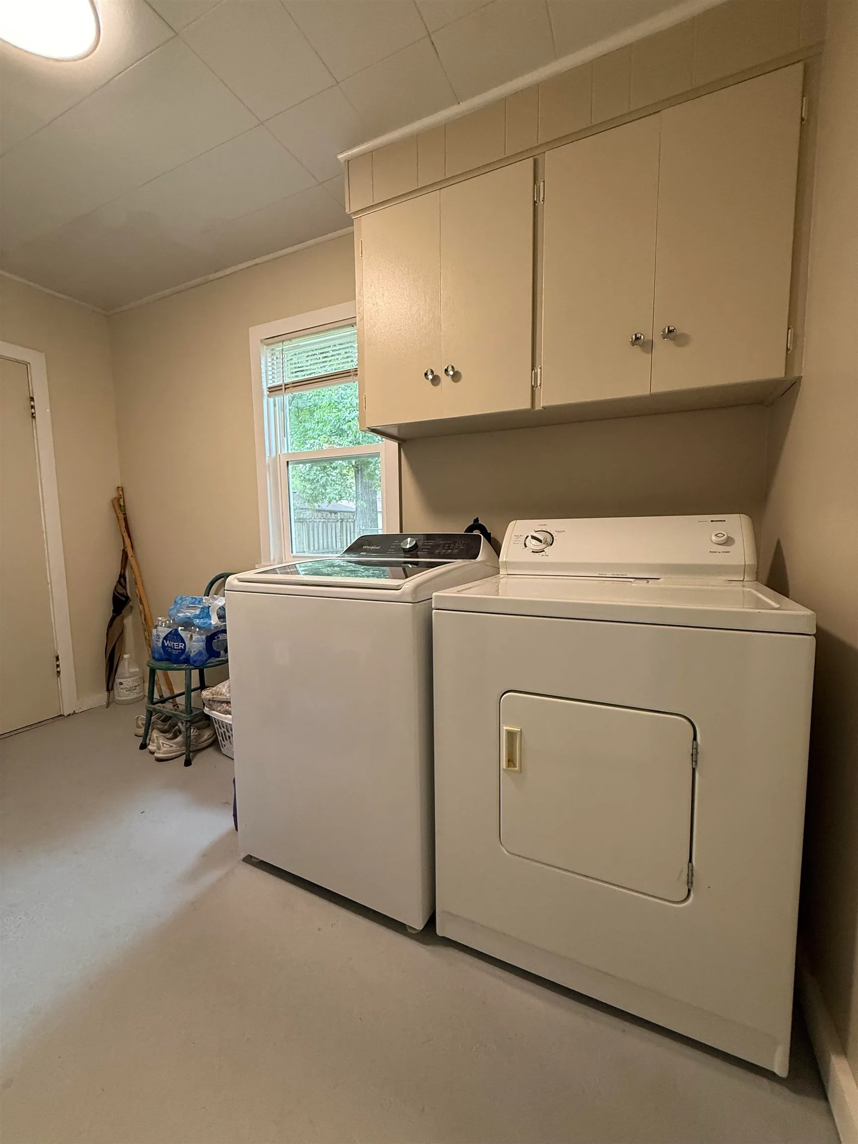 Winfield, Kansas 67156, United States, 1 Bedroom Bedrooms, ,1 BathroomBathrooms,Residential,Active,224709