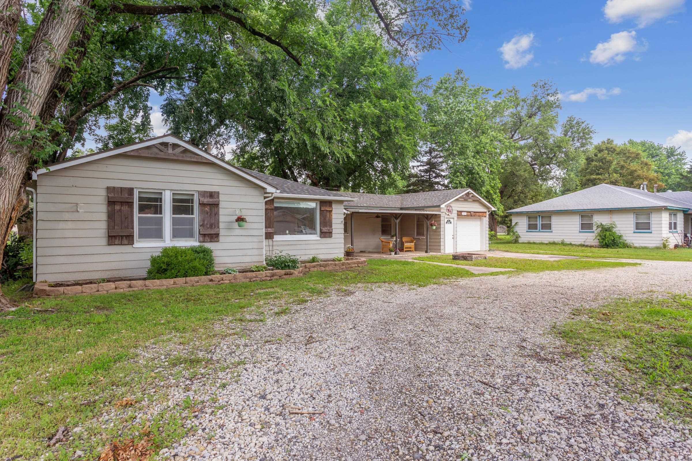 5465 N Athenian Ave, Wichita, Kansas image 2