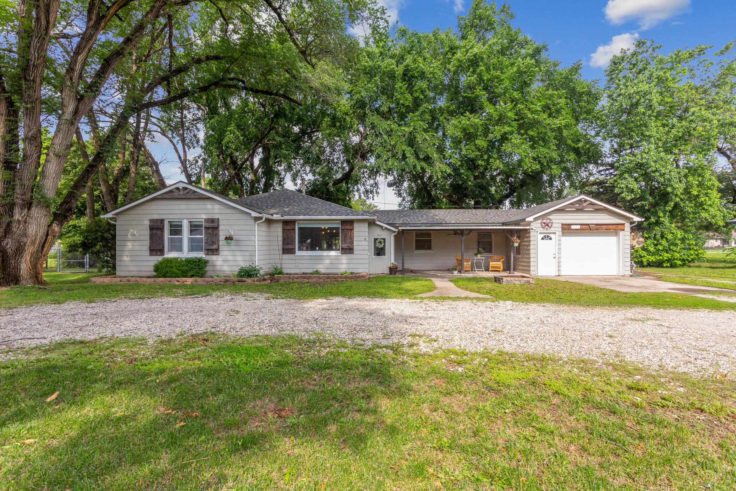 5465 N Athenian Ave, Wichita, Kansas image 1