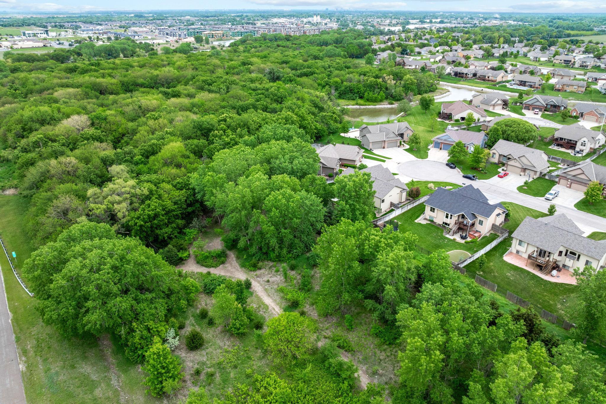 8306 W Candlewood Cir, Wichita, Kansas image 30