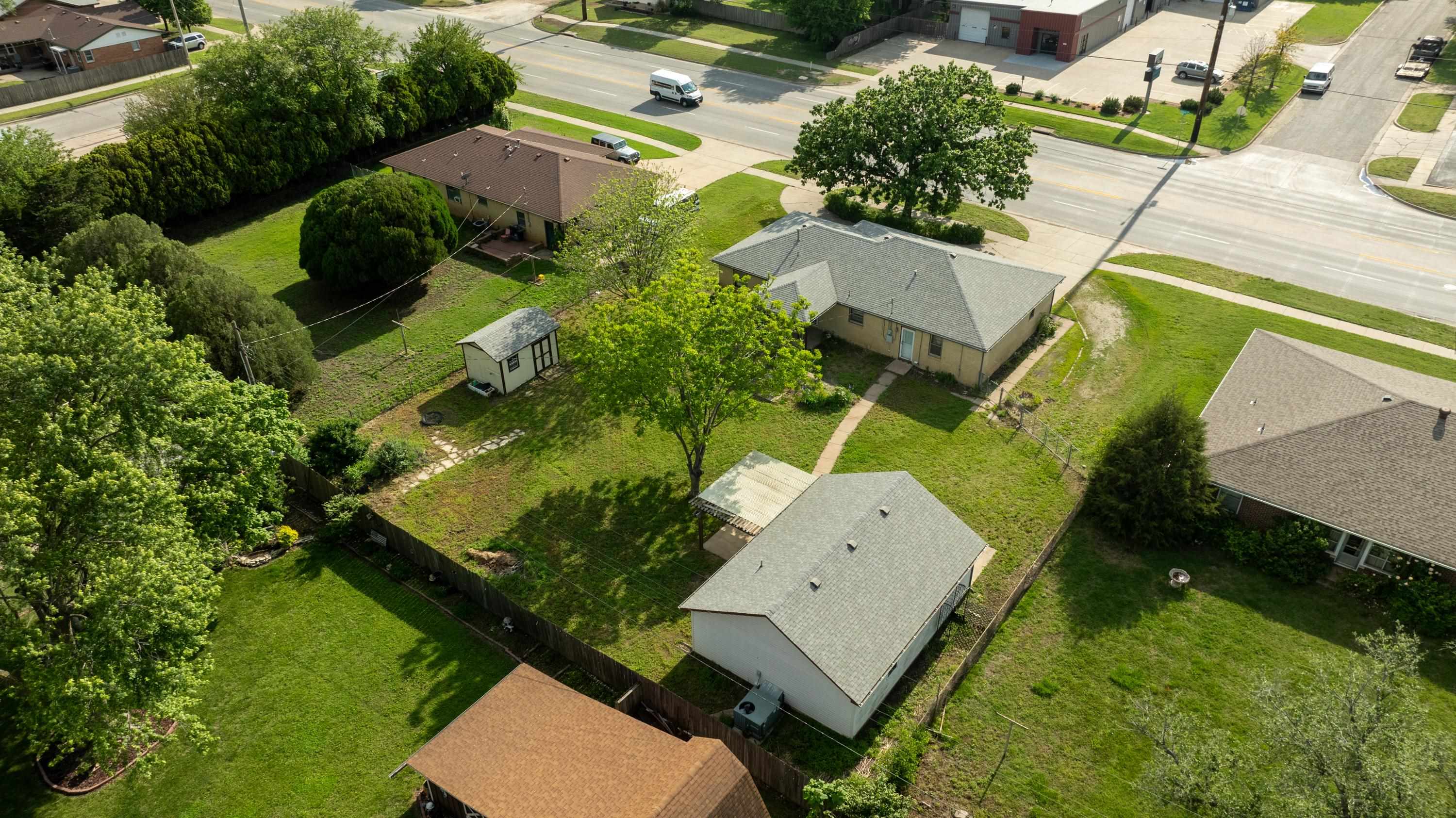 3334 S Seneca St, Wichita, Virginia image 33