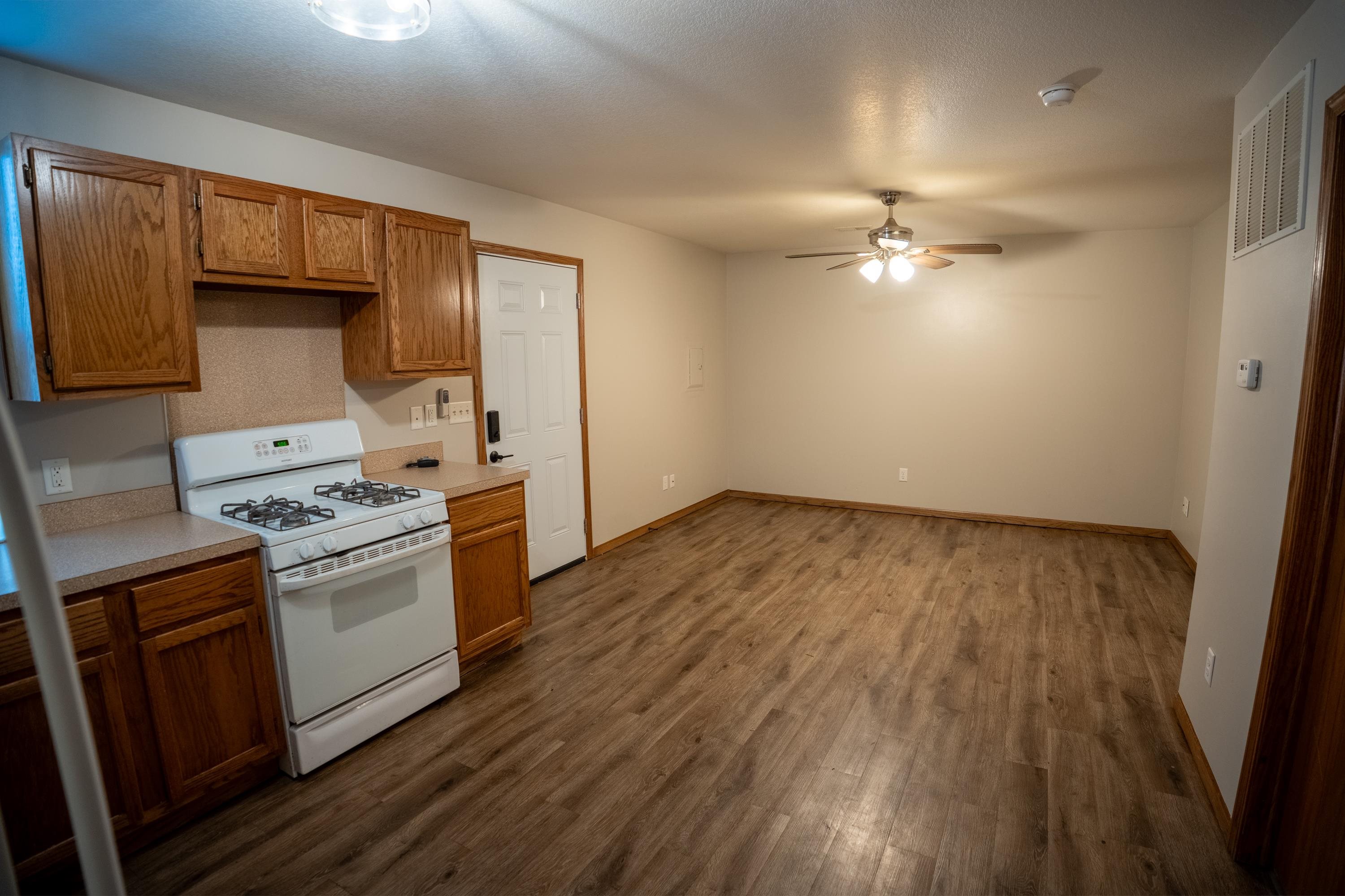 3334 S Seneca St, Wichita, Virginia image 24