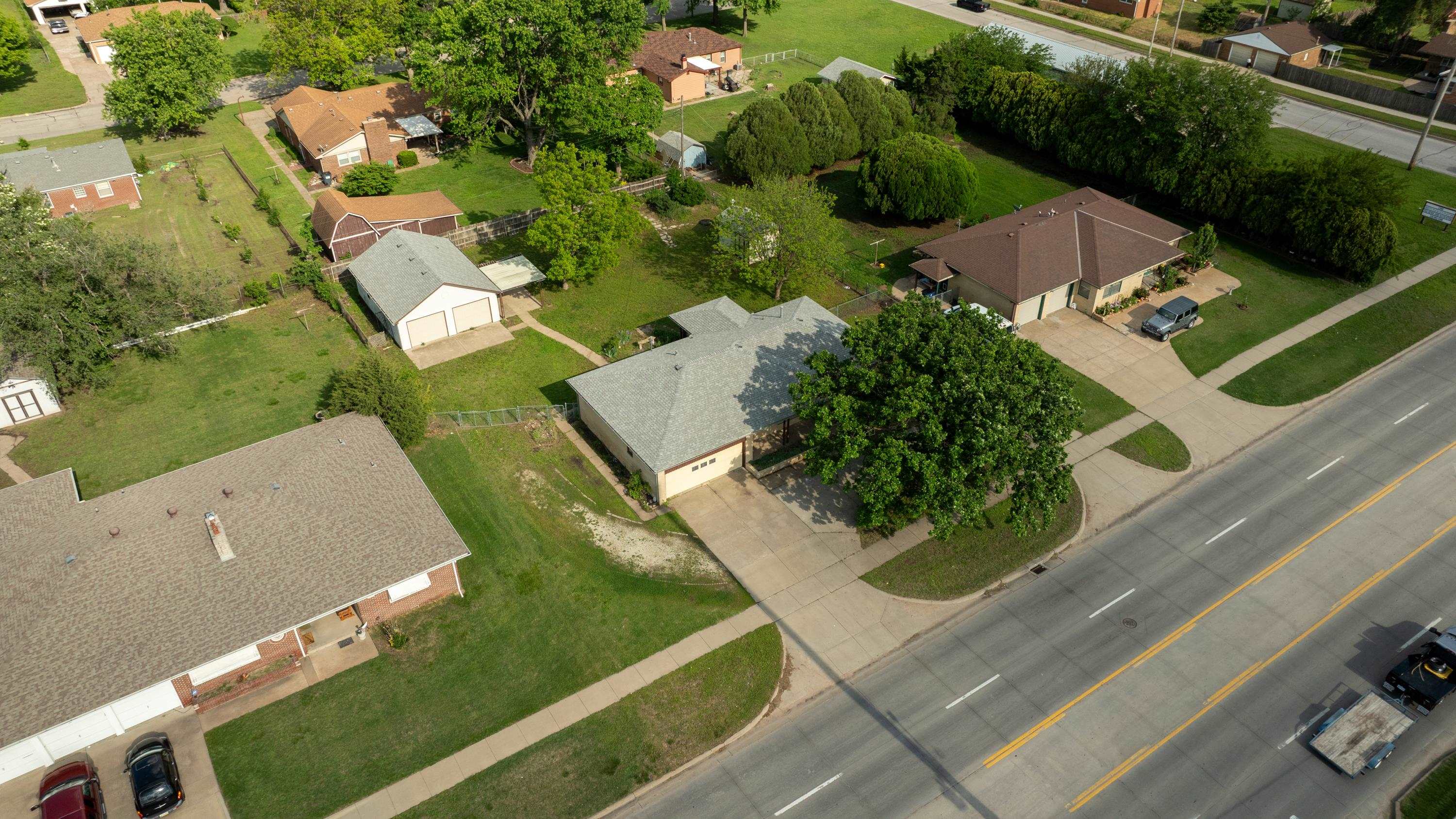3334 S Seneca St, Wichita, Virginia image 32