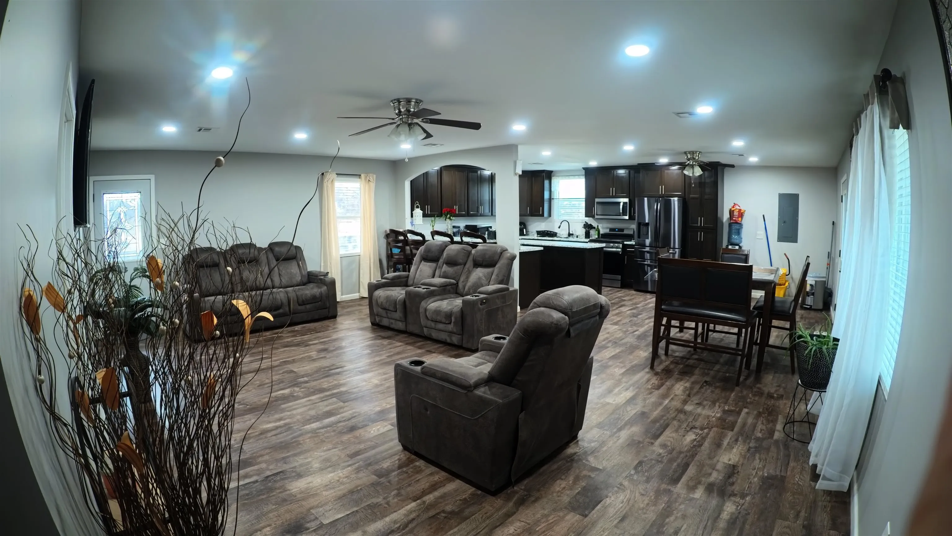 Mulvane, Kansas 67110, United States, 3 Bedrooms Bedrooms, ,2 BathroomsBathrooms,Residential,Active,2893