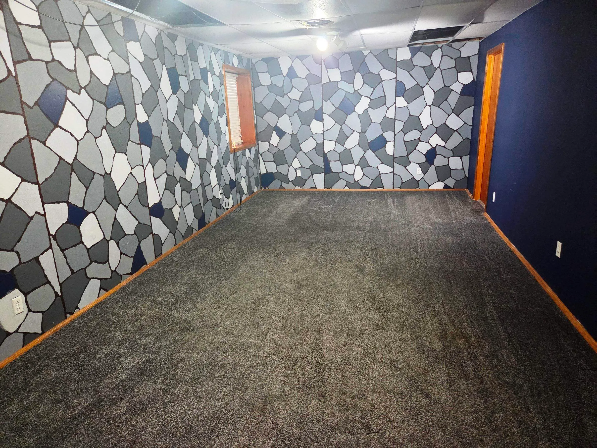 Newton, Kansas 67114, United States, 4 Bedrooms Bedrooms, ,3 BathroomsBathrooms,Residential,Active,149803