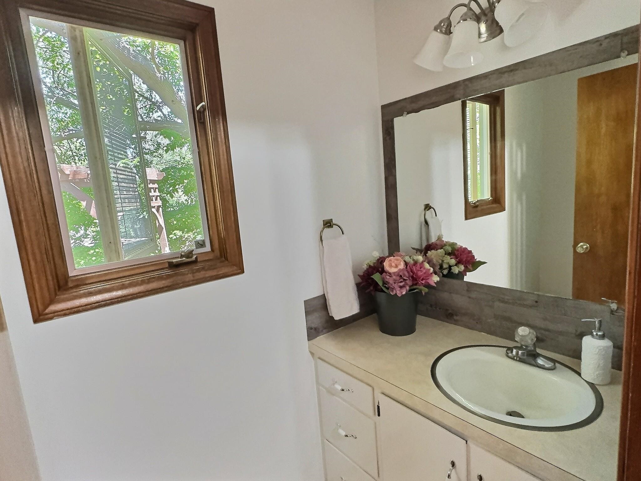 3209 Royer West Dr, Newton, Kansas image 10