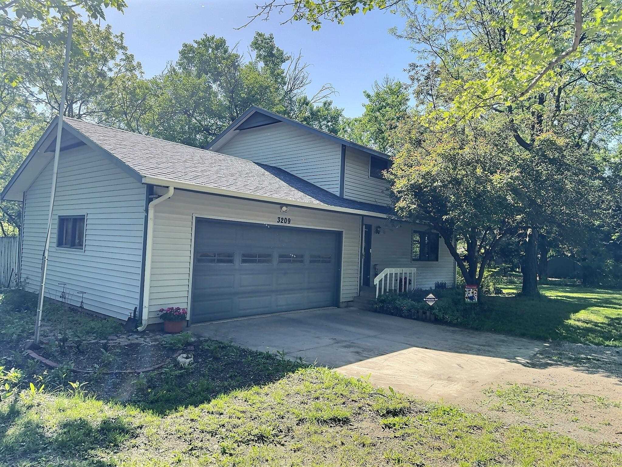 3209 Royer West Dr, Newton, Kansas image 35