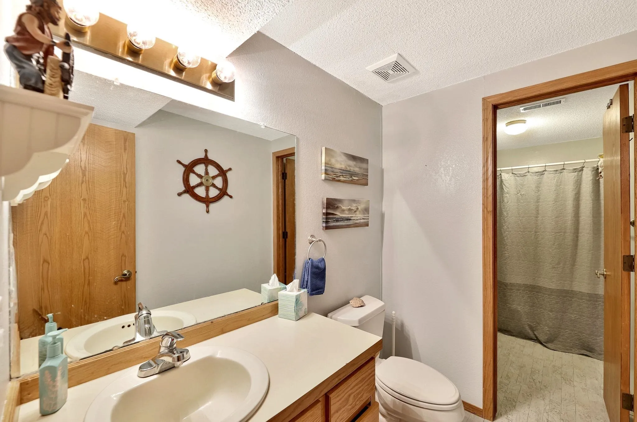 Goddard, Kansas 67052, United States, 4 Bedrooms Bedrooms, ,3 BathroomsBathrooms,Residential,Active,116393