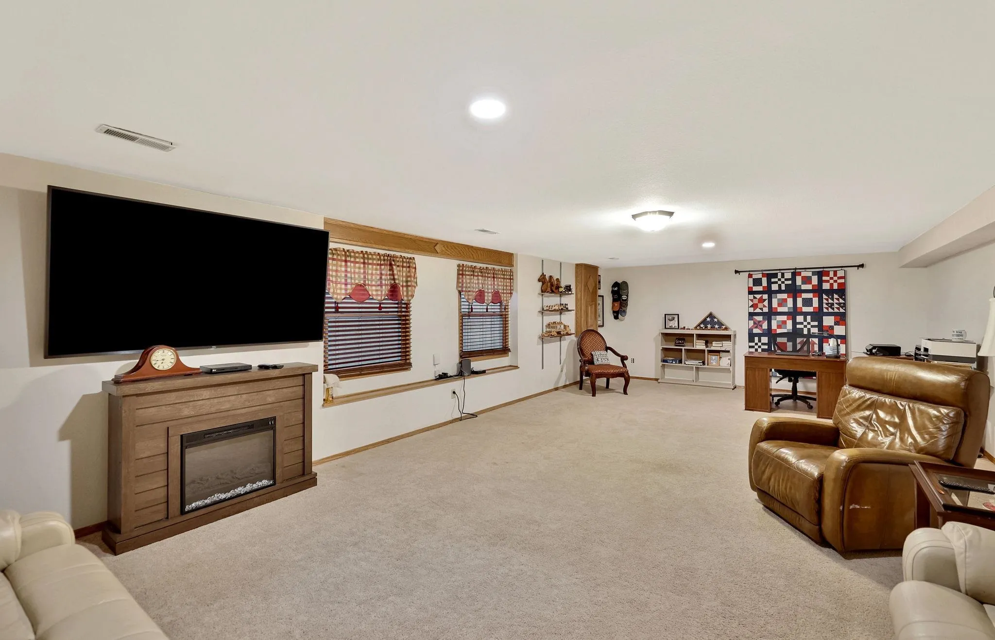 Goddard, Kansas 67052, United States, 4 Bedrooms Bedrooms, ,3 BathroomsBathrooms,Residential,Active,116393