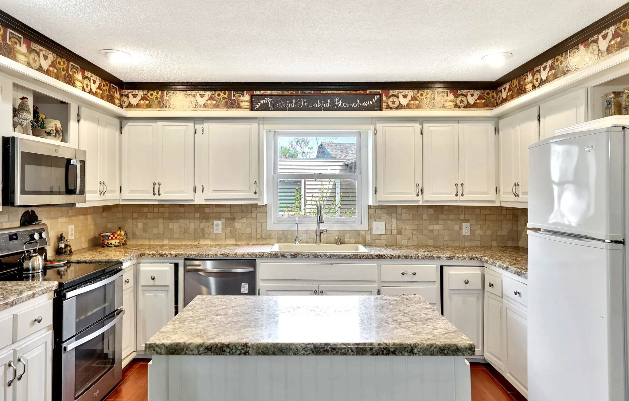 Goddard, Kansas 67052, United States, 4 Bedrooms Bedrooms, ,3 BathroomsBathrooms,Residential,Active,116393