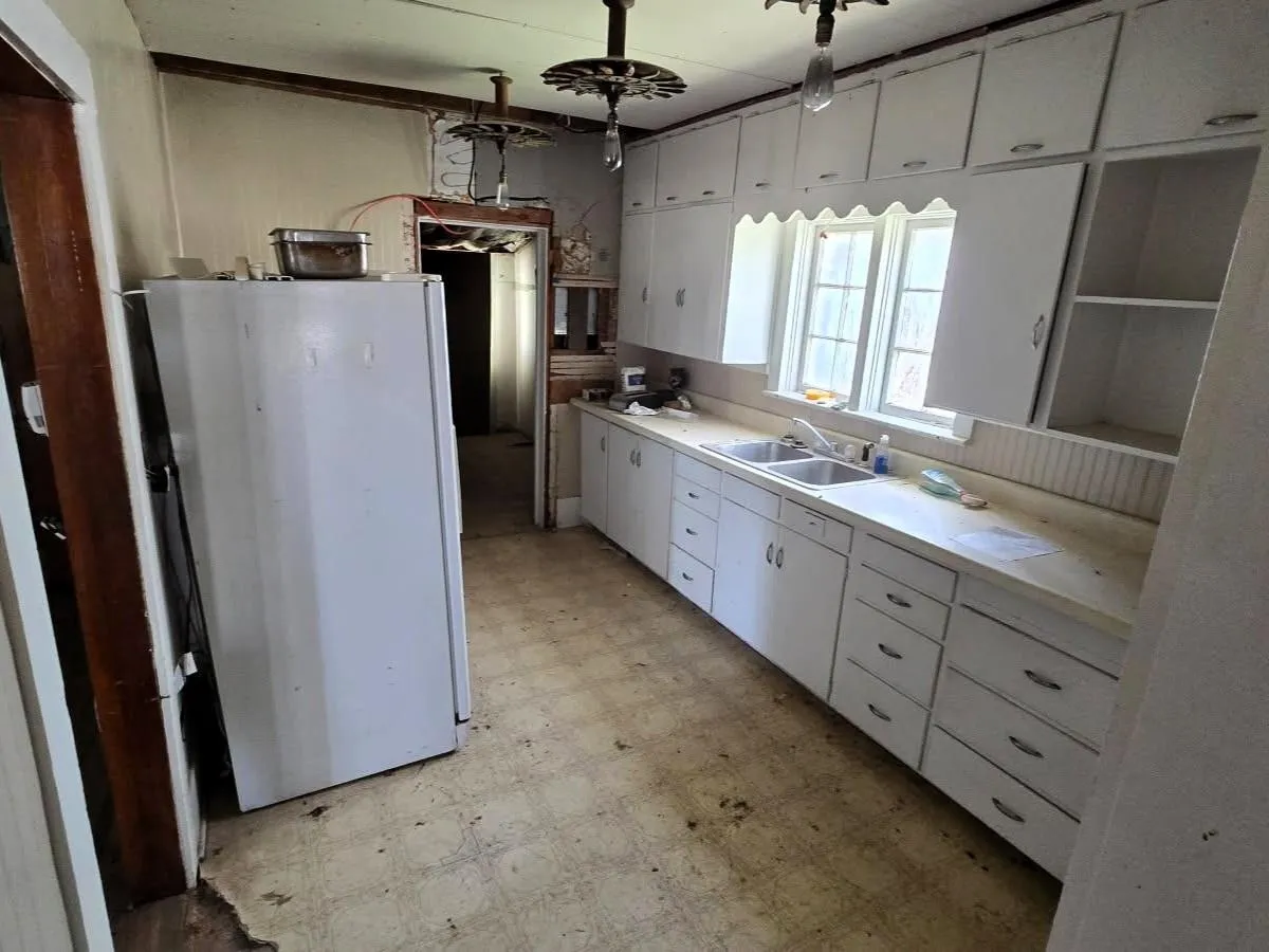 Caldwell, Kansas 67022, United States, 2 Bedrooms Bedrooms, ,1 BathroomBathrooms,Residential,Active,139540