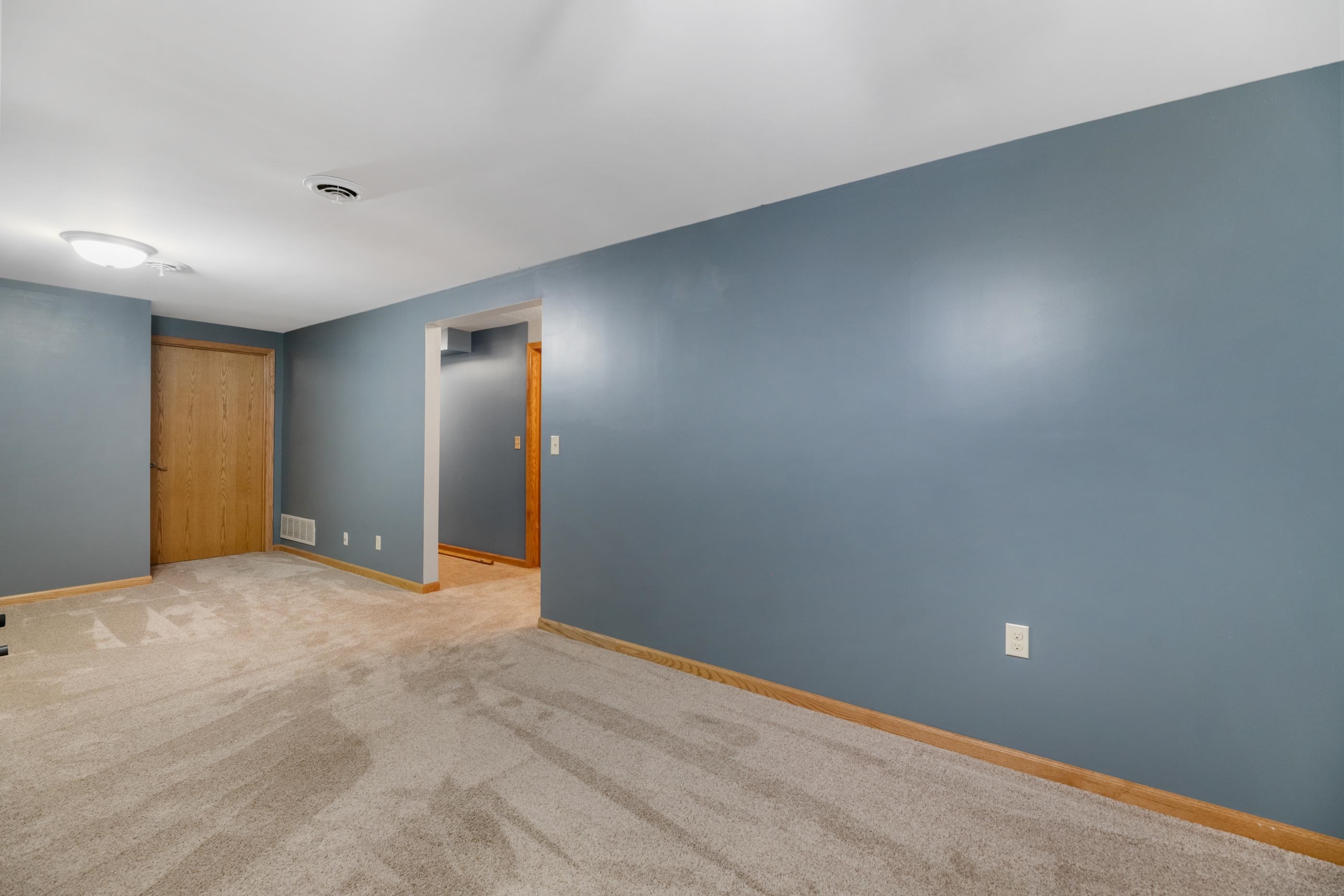 323 Jonathan St, Maize, Kansas image 17