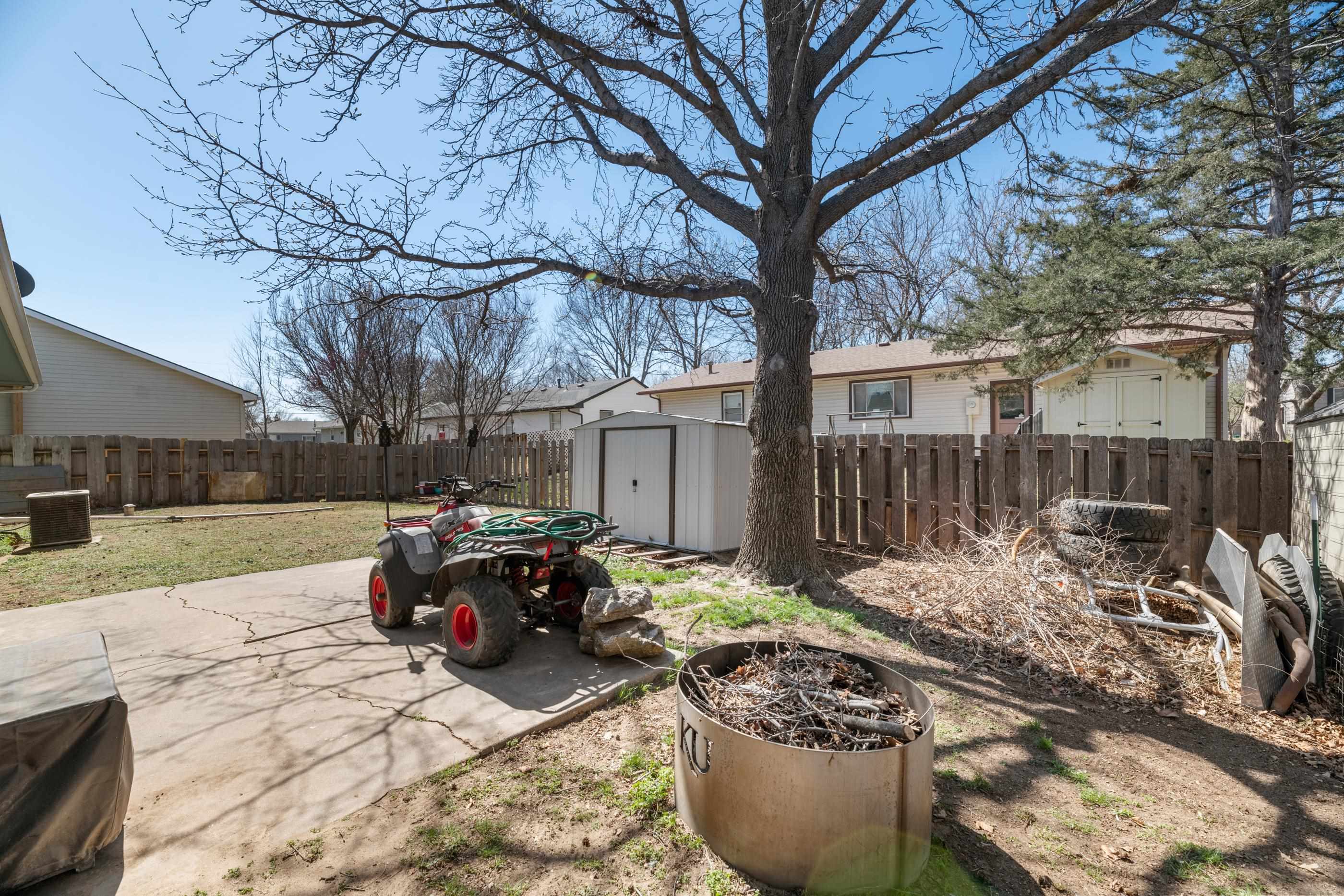 323 Jonathan St, Maize, Kansas image 25