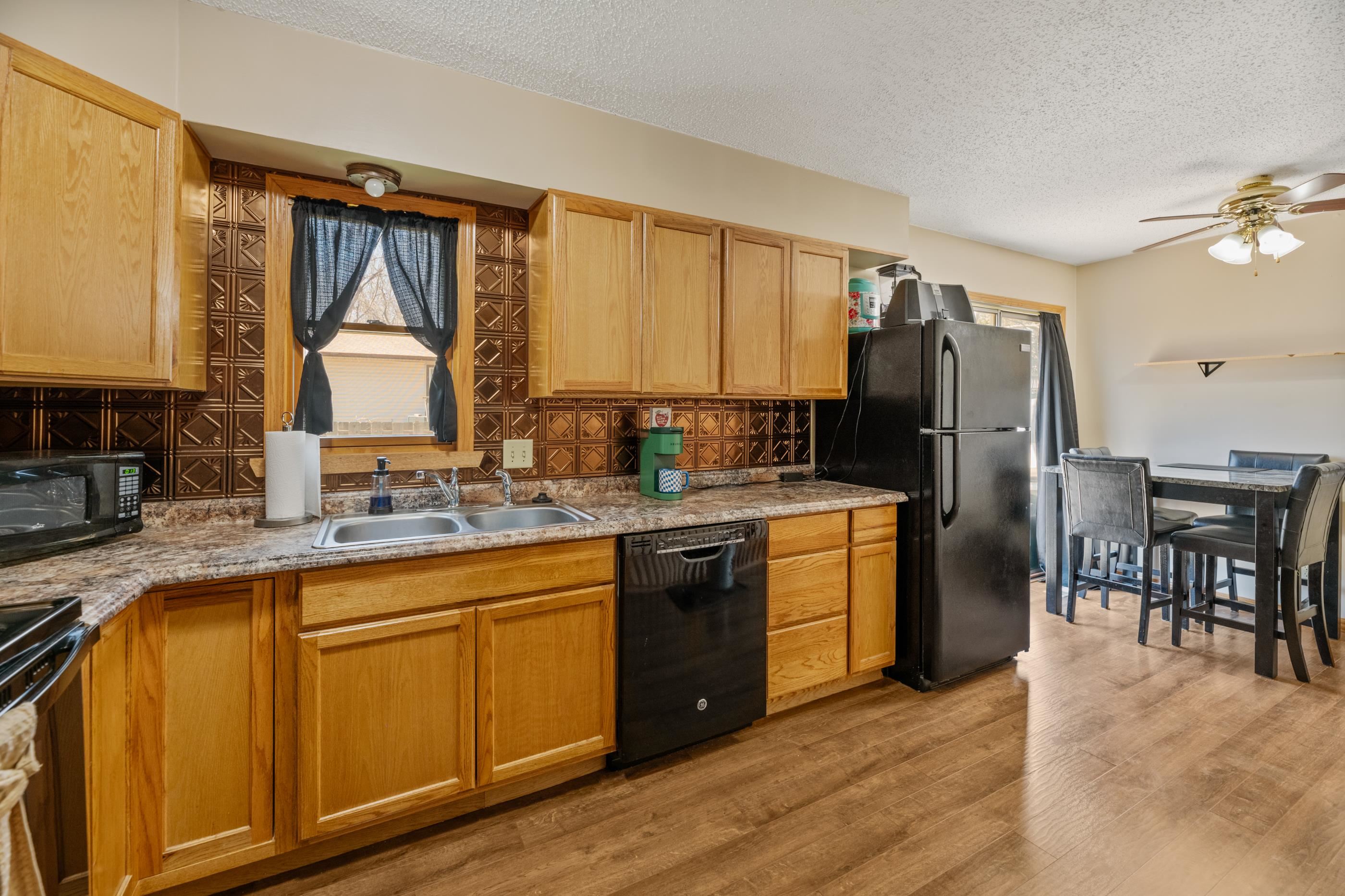 323 Jonathan St, Maize, Kansas image 6