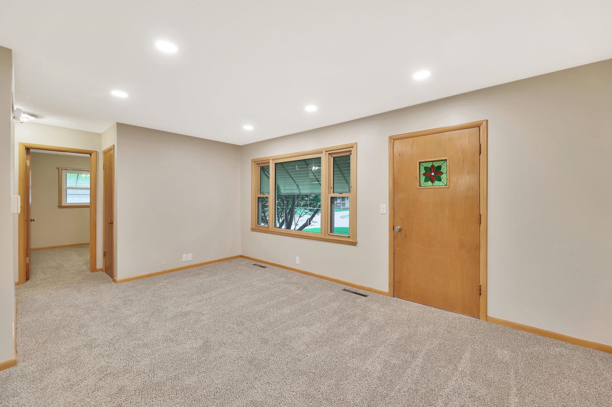 1624 Washington Ln, Augusta, Kansas image 6