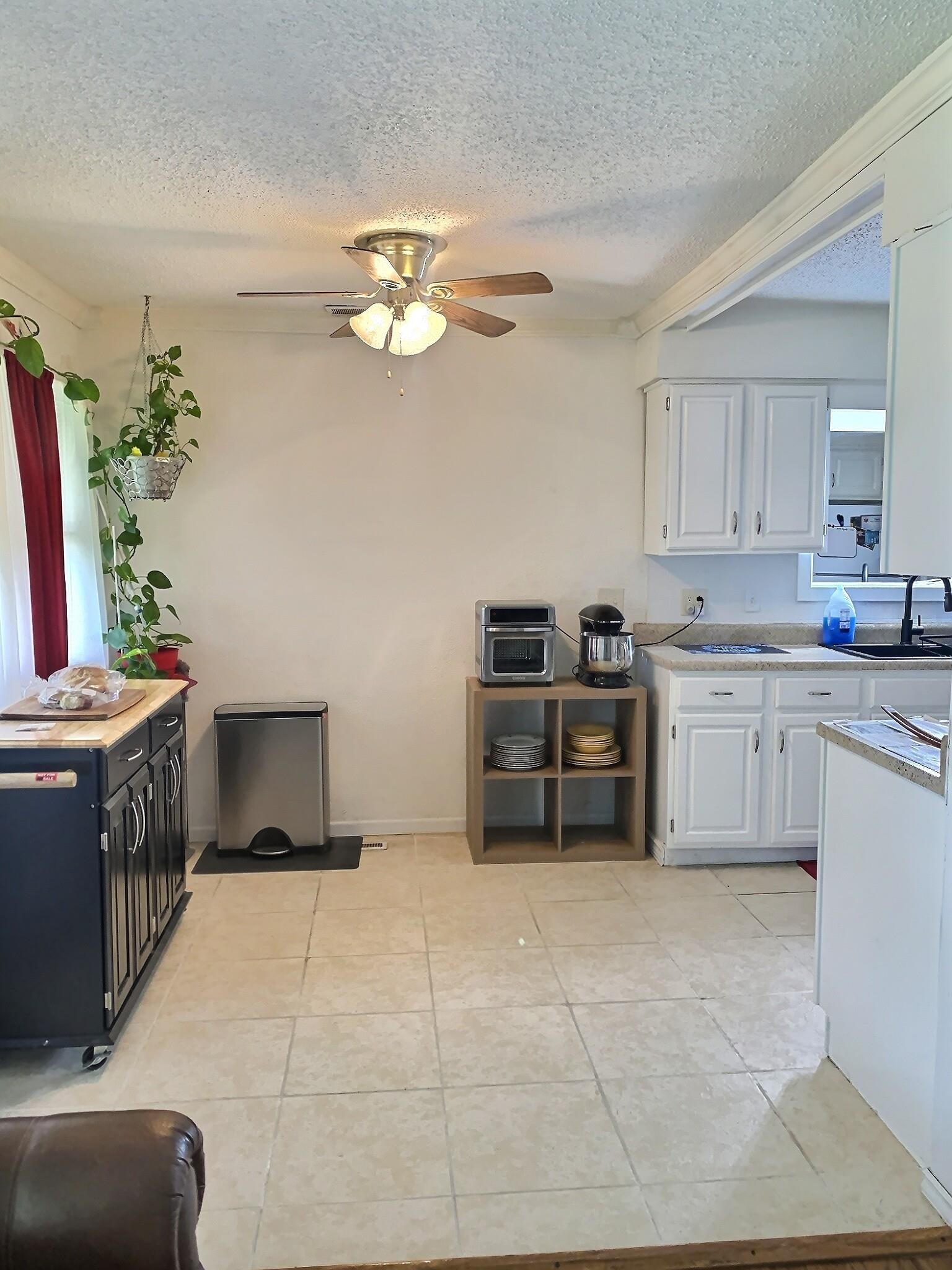 3314 S Chase Ave, Wichita, Kansas image 4