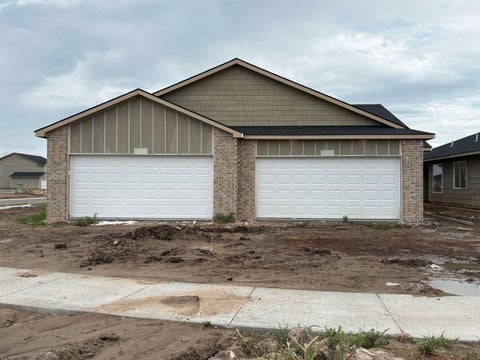 Multifamily For Sale - 2904 S Denene St<br/> Wichita, KS 67215