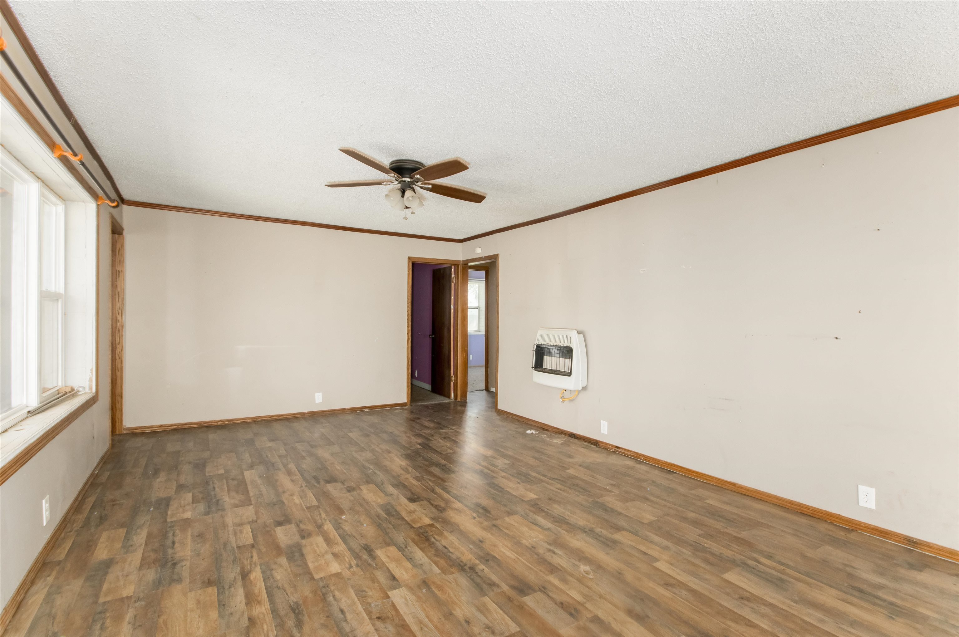 319 W Ruth St, Moundridge, Kansas image 5