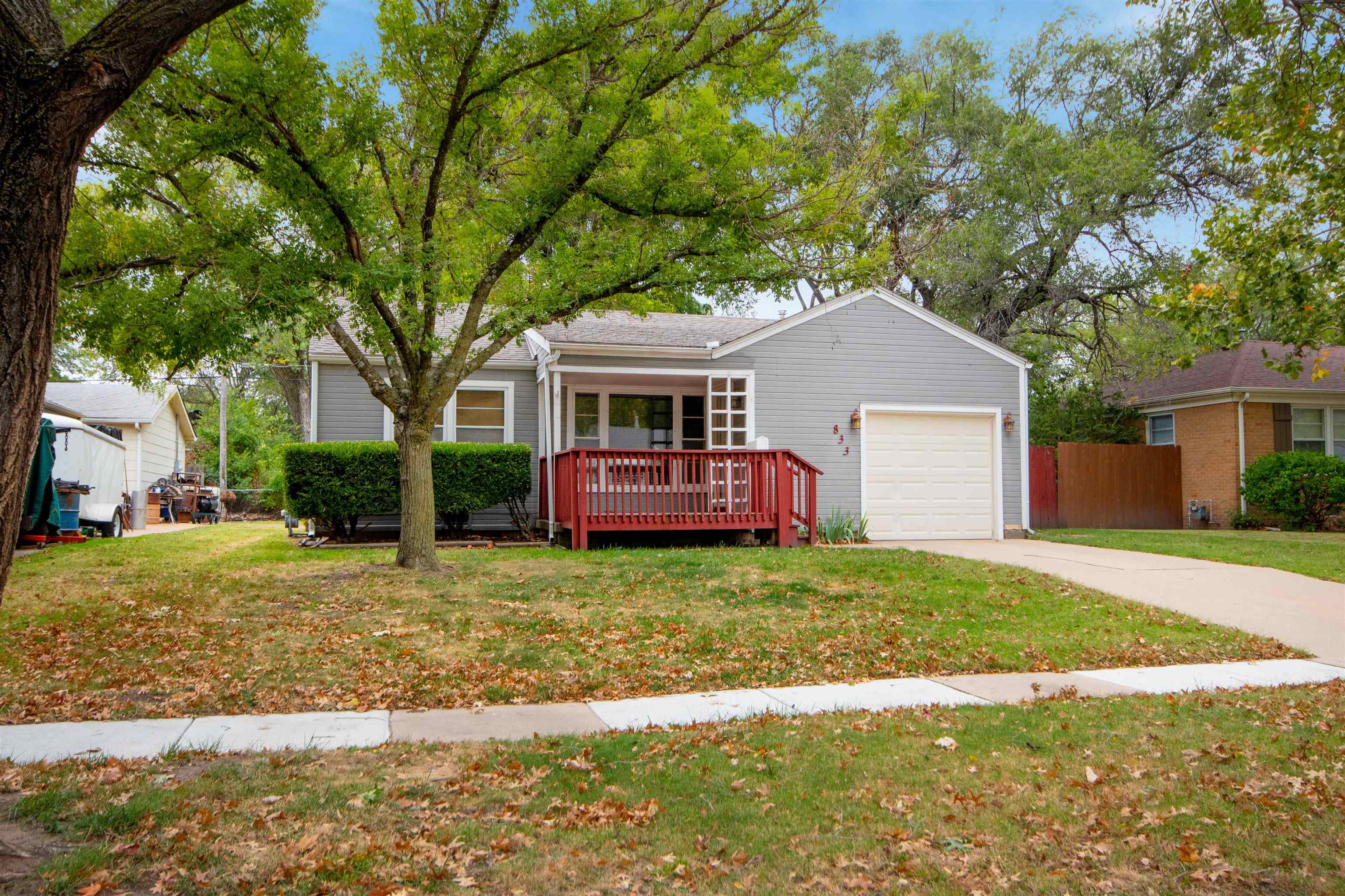 833 S Prairie Park Rd