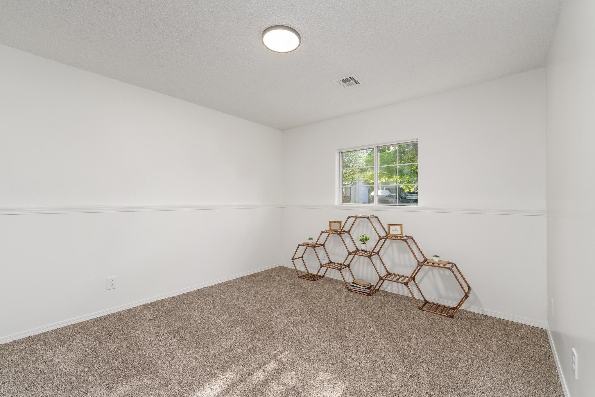 2501 N Beacon Hill St, Wichita, Kansas image 24
