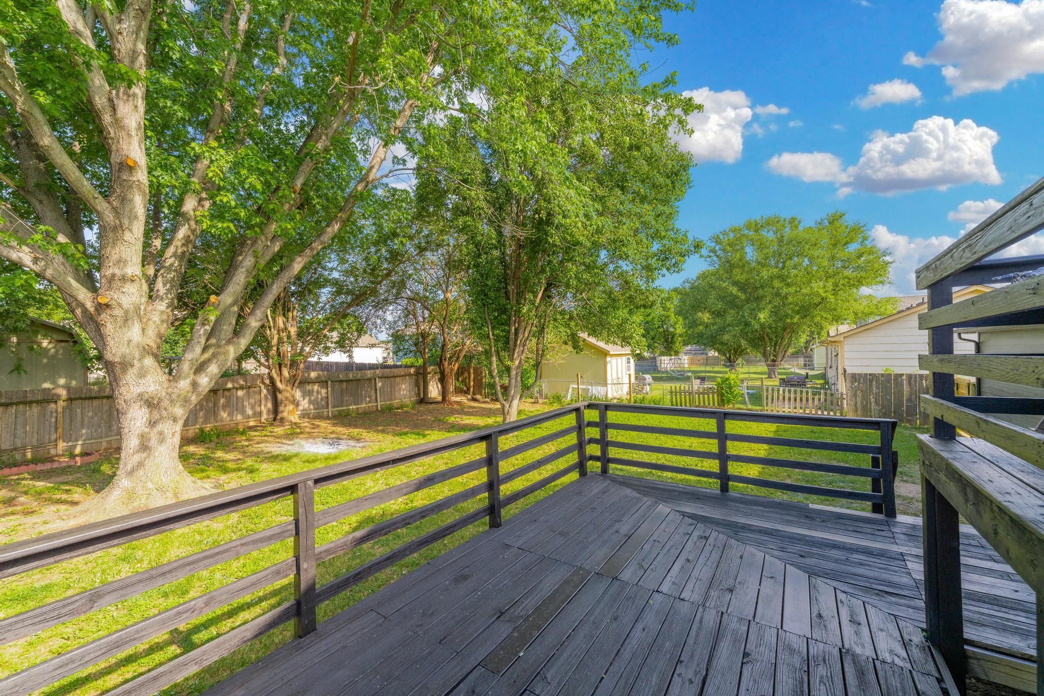 2501 N Beacon Hill St, Wichita, Kansas image 29