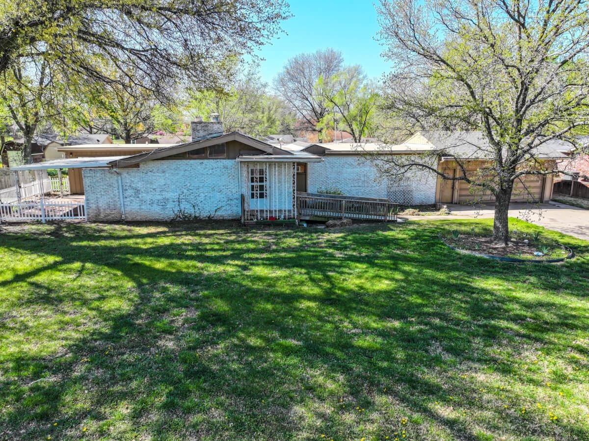 521 E Post Rd, El Dorado, Kansas image 36