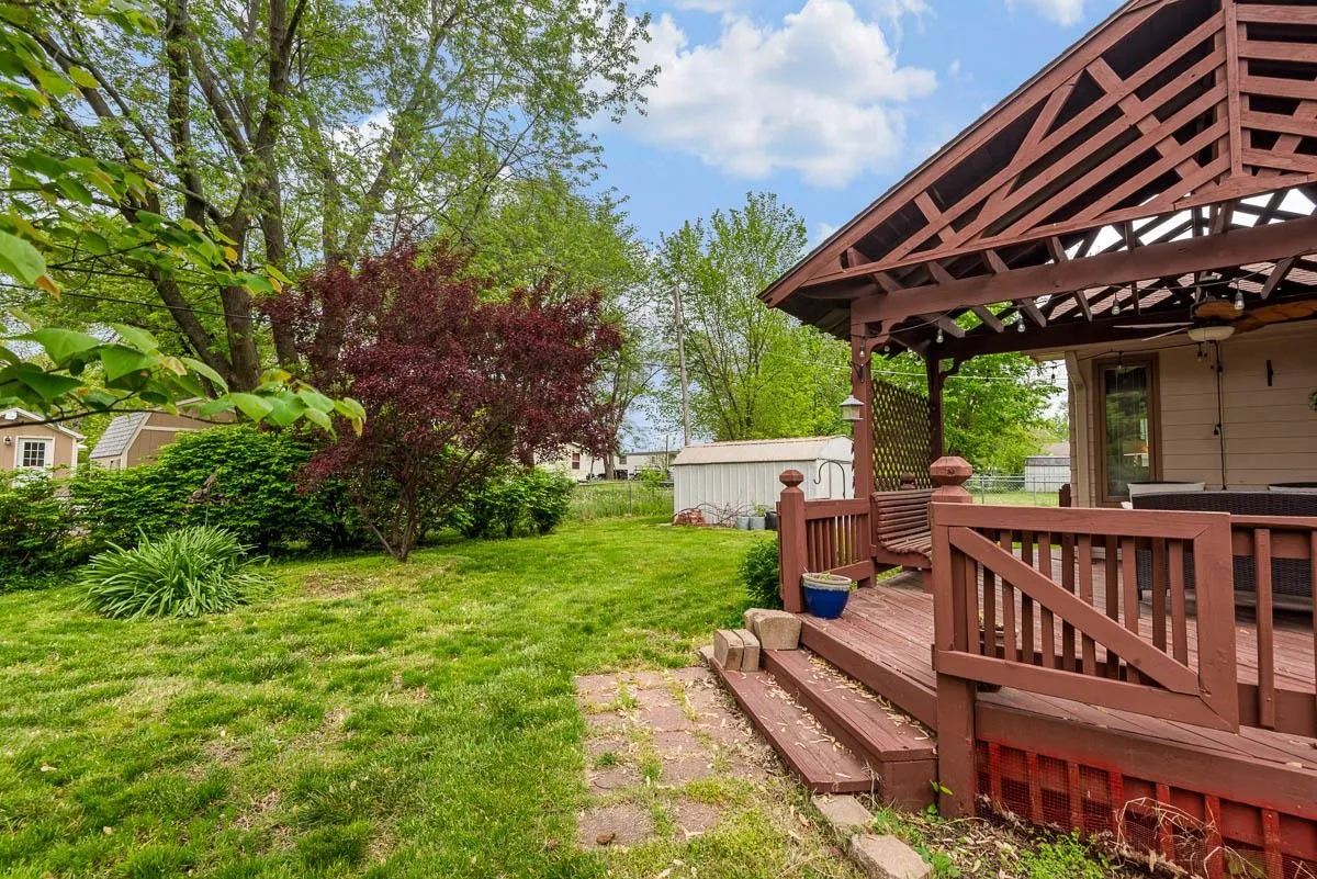 Wellsville, Kansas 66092, United States, 3 Bedrooms Bedrooms, ,2 BathroomsBathrooms,Residential,Pending,123555