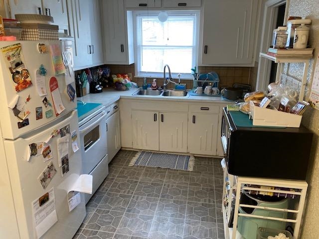 Wichita, Kansas 67213, United States, ,Residential,Pending,64489