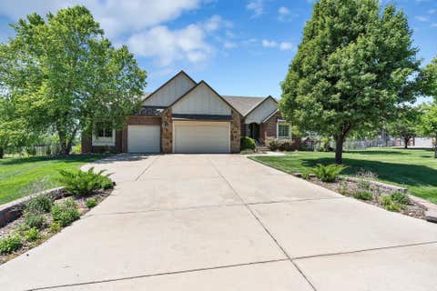 Homes For Sale - 3045 Willow Crk<br/> Rose Hill, KS 67133