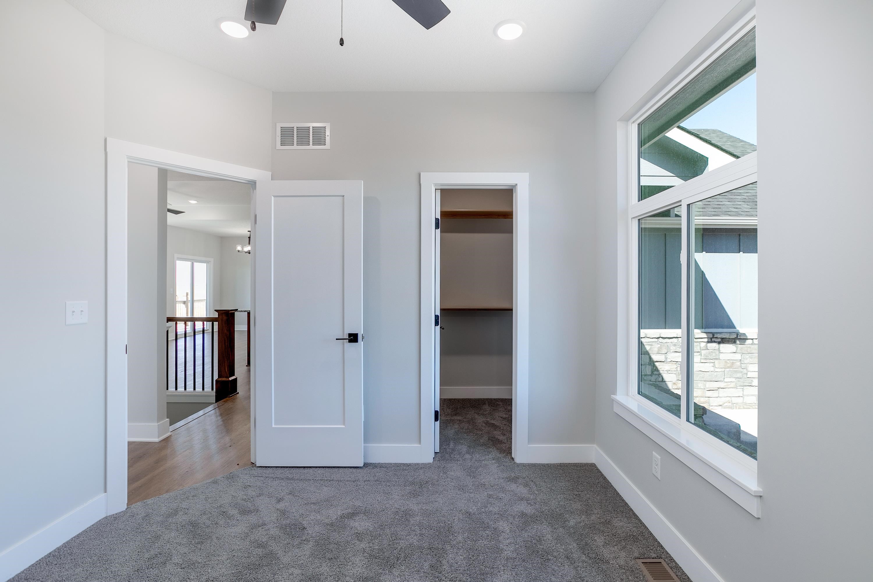 10707 W Graber St, Wichita, Kansas image 11