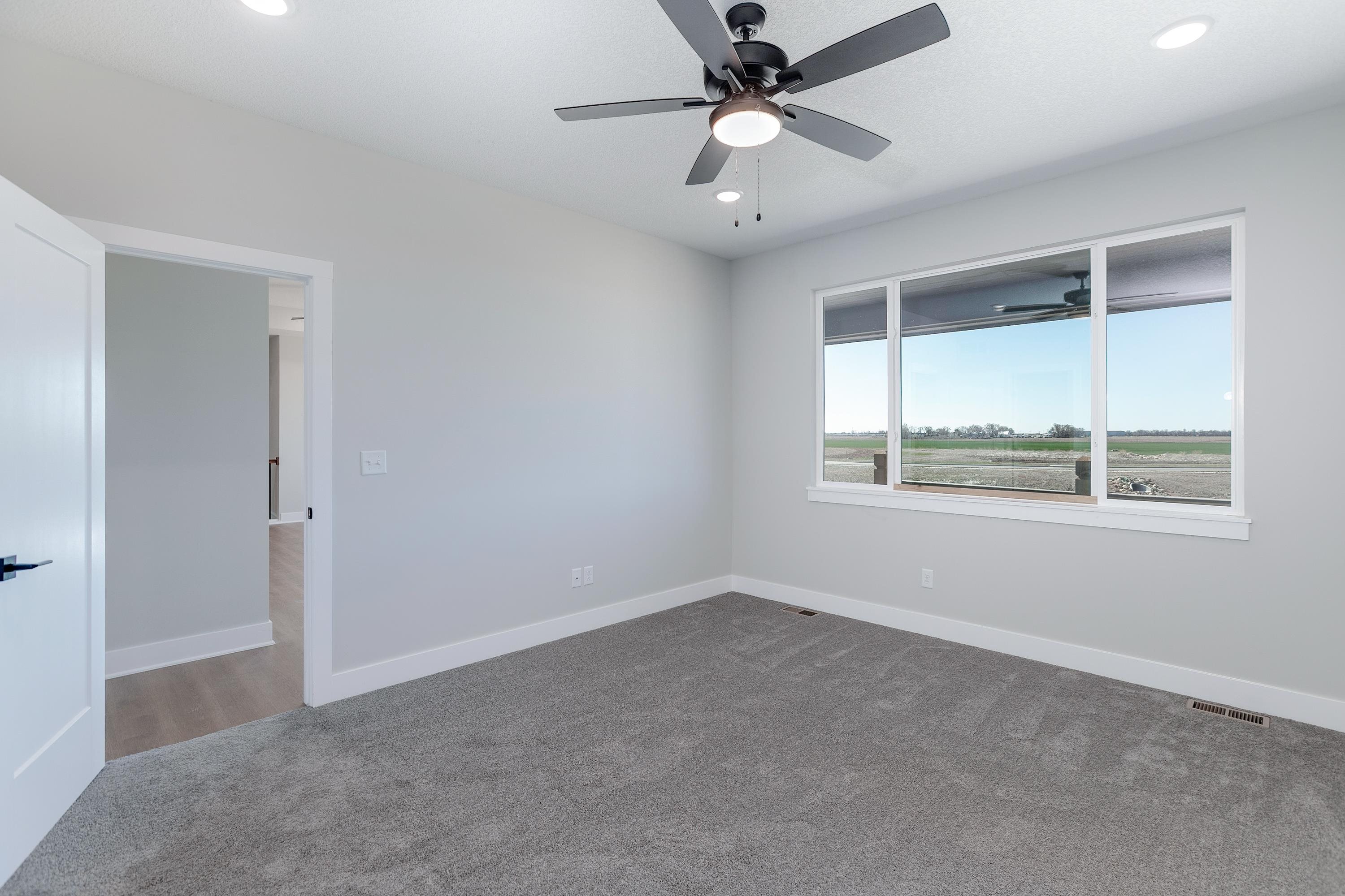 10707 W Graber St, Wichita, Kansas image 8