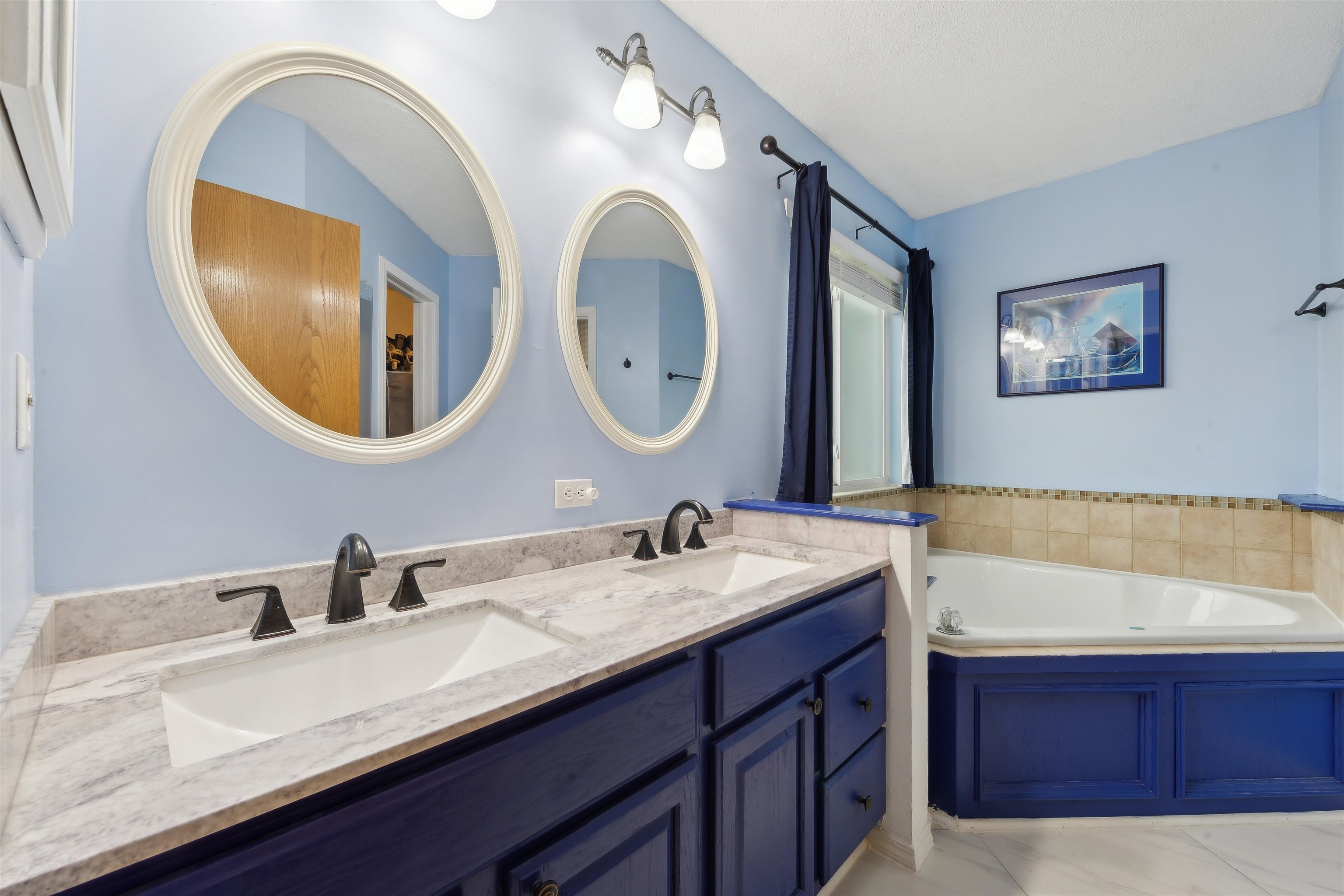 703 S Todd Cir, Wichita, Virginia image 14