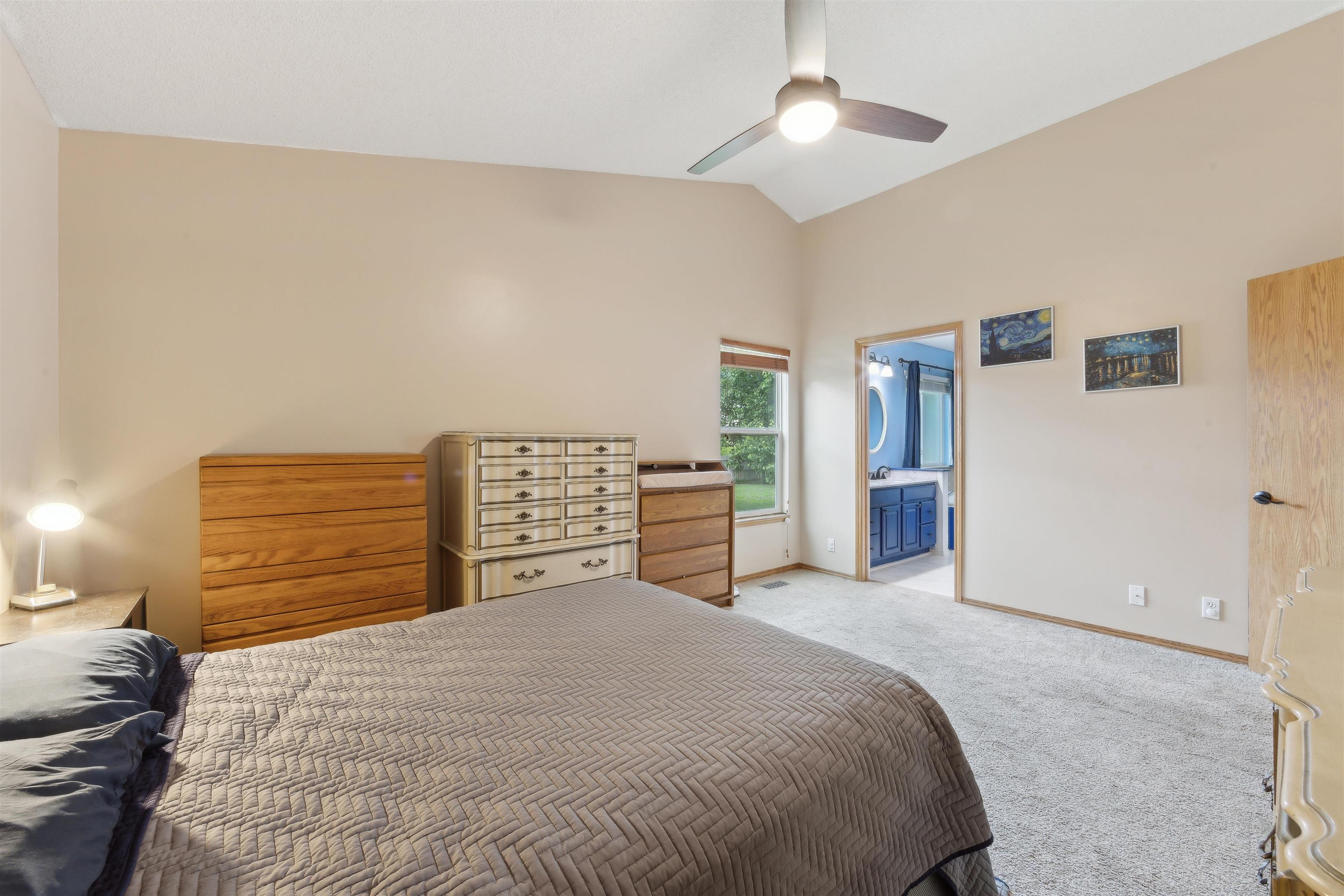 703 S Todd Cir, Wichita, Virginia image 13