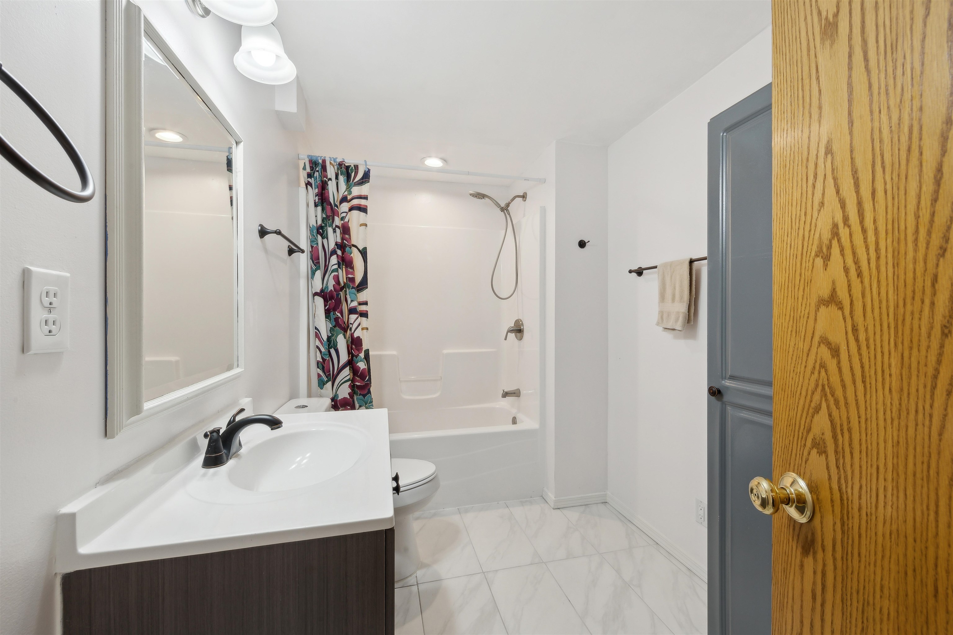 703 S Todd Cir, Wichita, Virginia image 25