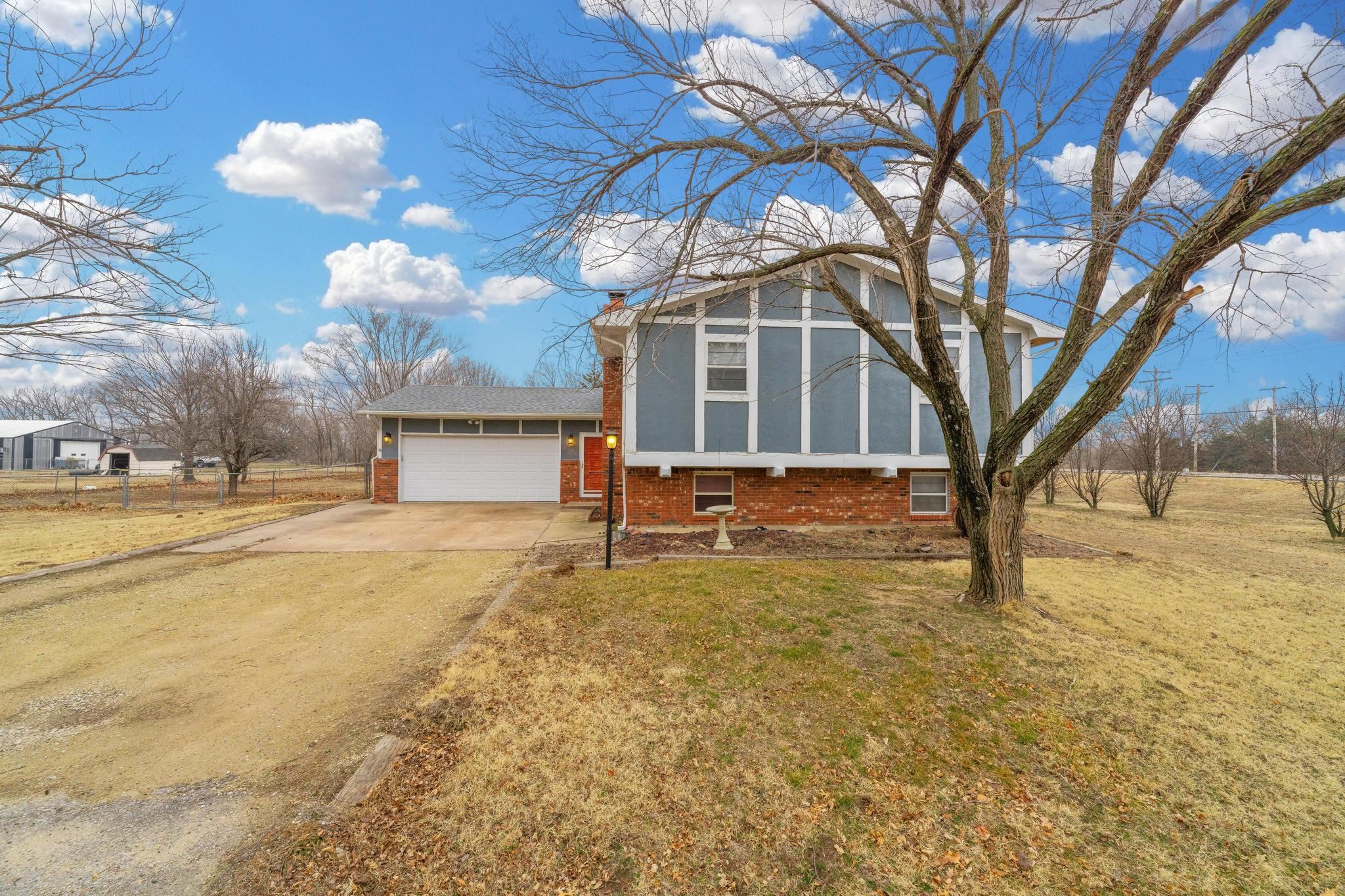 8358 S Hancock Dr, Derby, Kansas image 2