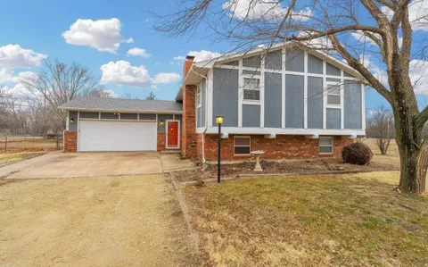 8358 S Hancock Dr, Derby, KS MLS: 650520