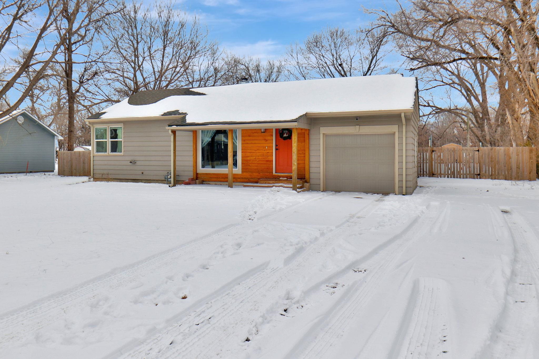 5232 N Valentine Rd, Park City, Kansas image 1