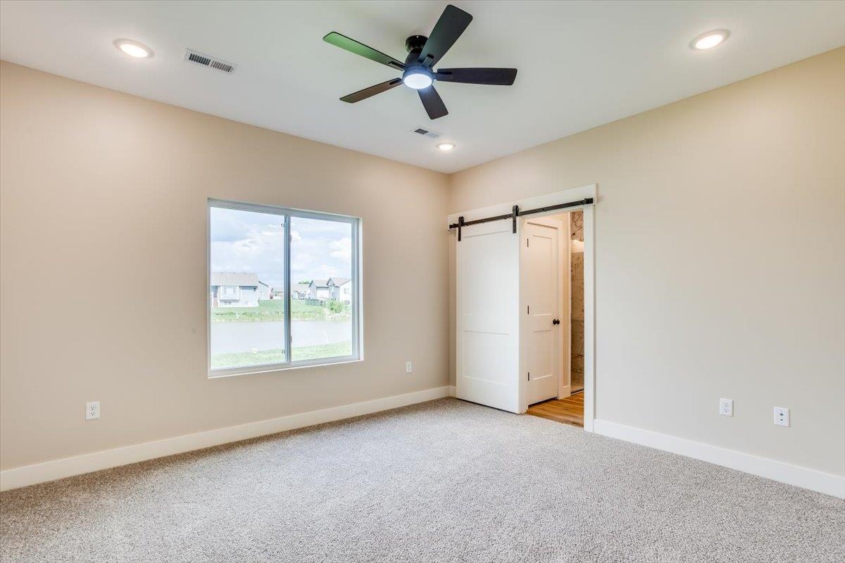 618 S Sweetwater Cir, Maize, Kansas image 16