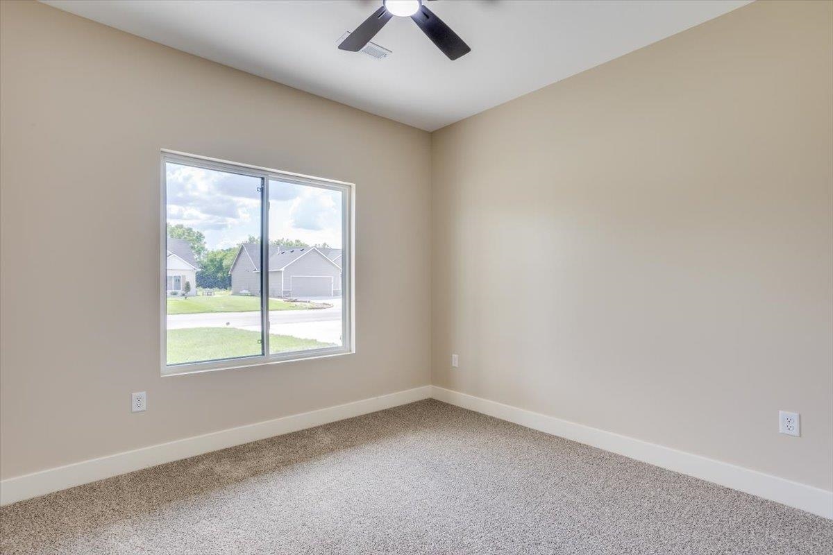 618 S Sweetwater Cir, Maize, Kansas image 21