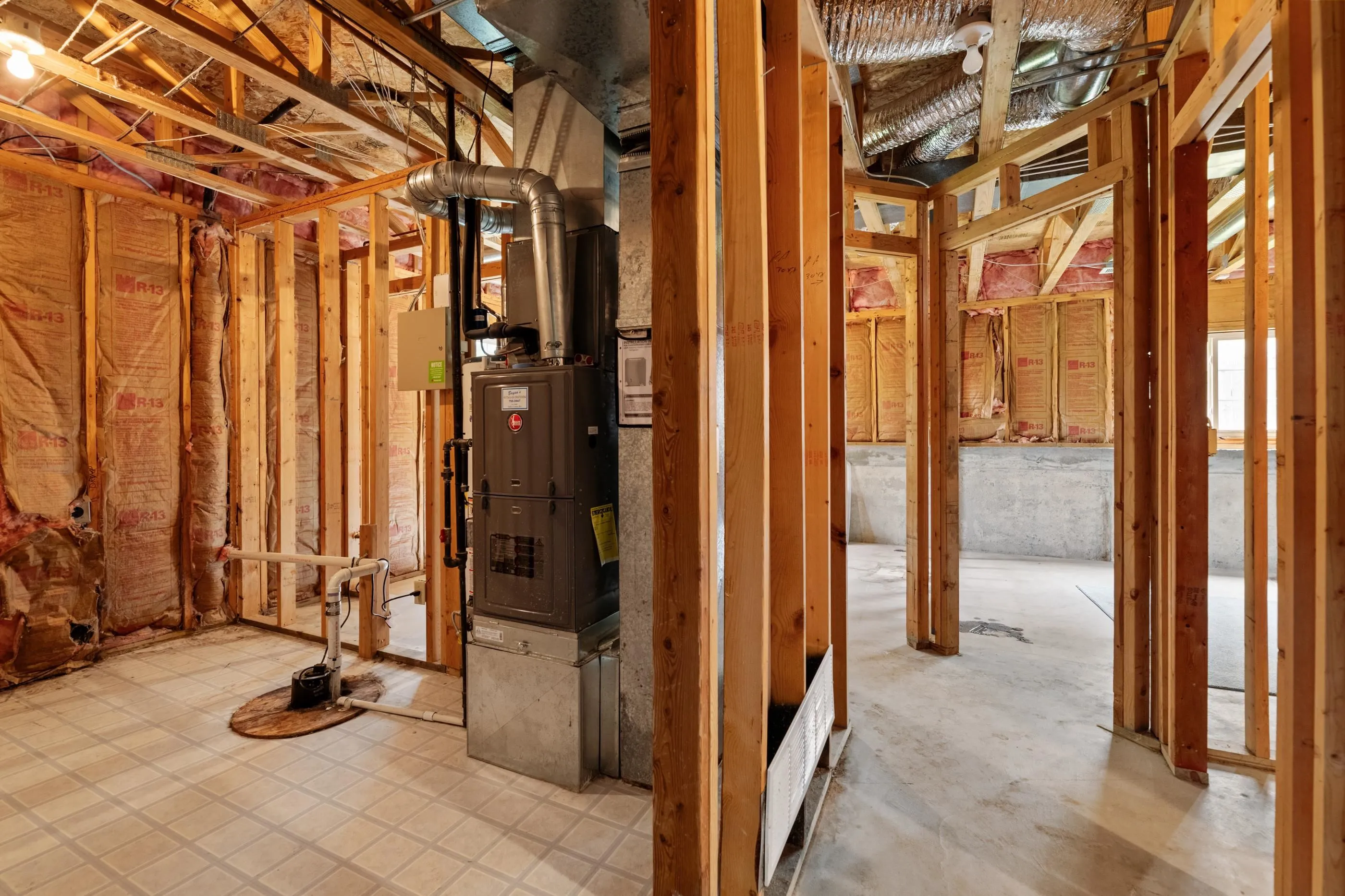 Bel Aire, Kansas 67220, United States, 3 Bedrooms Bedrooms, ,2 BathroomsBathrooms,Residential,Active,178901